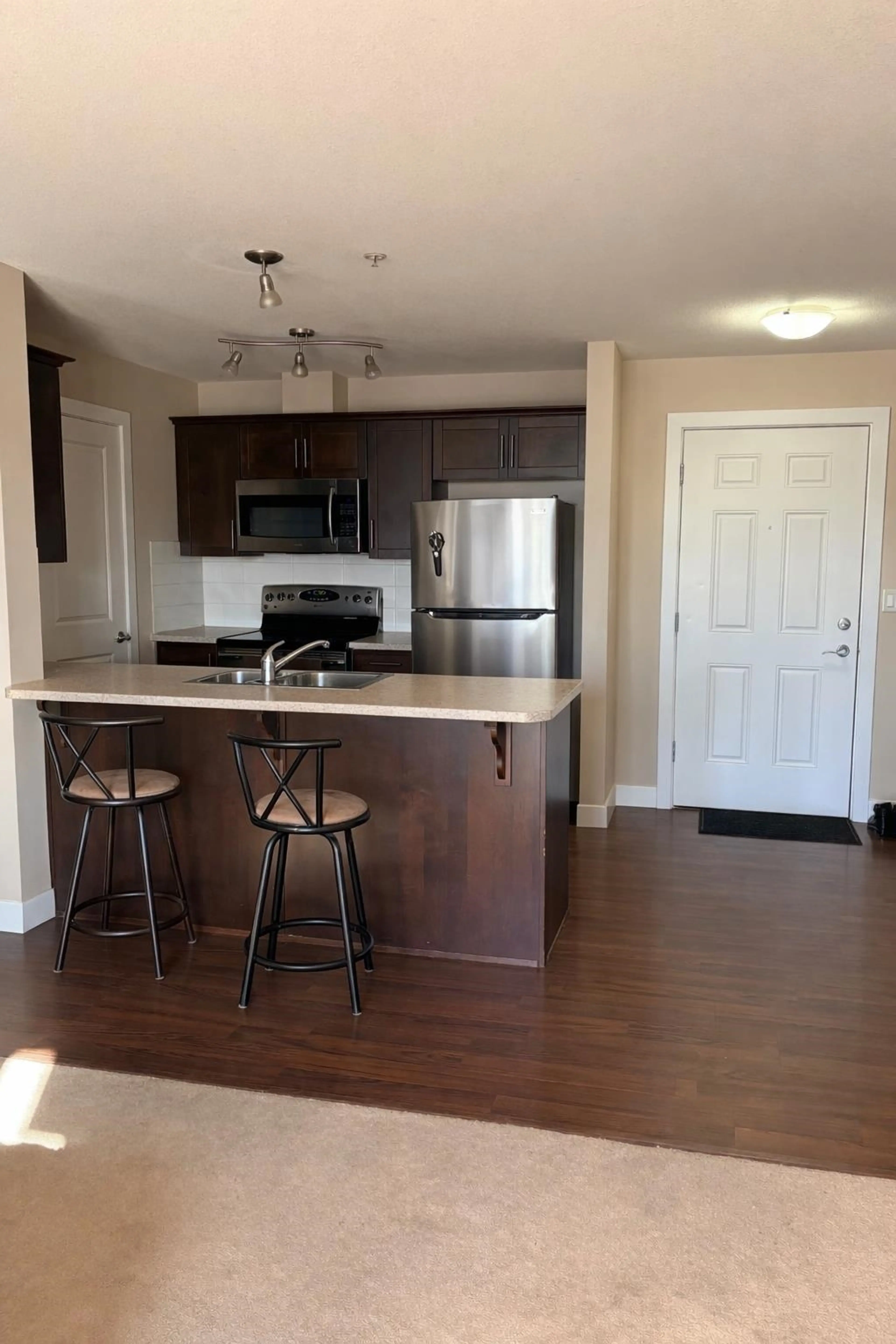 Property at #407 9422 VICTOR STREET, Chilliwack, BC