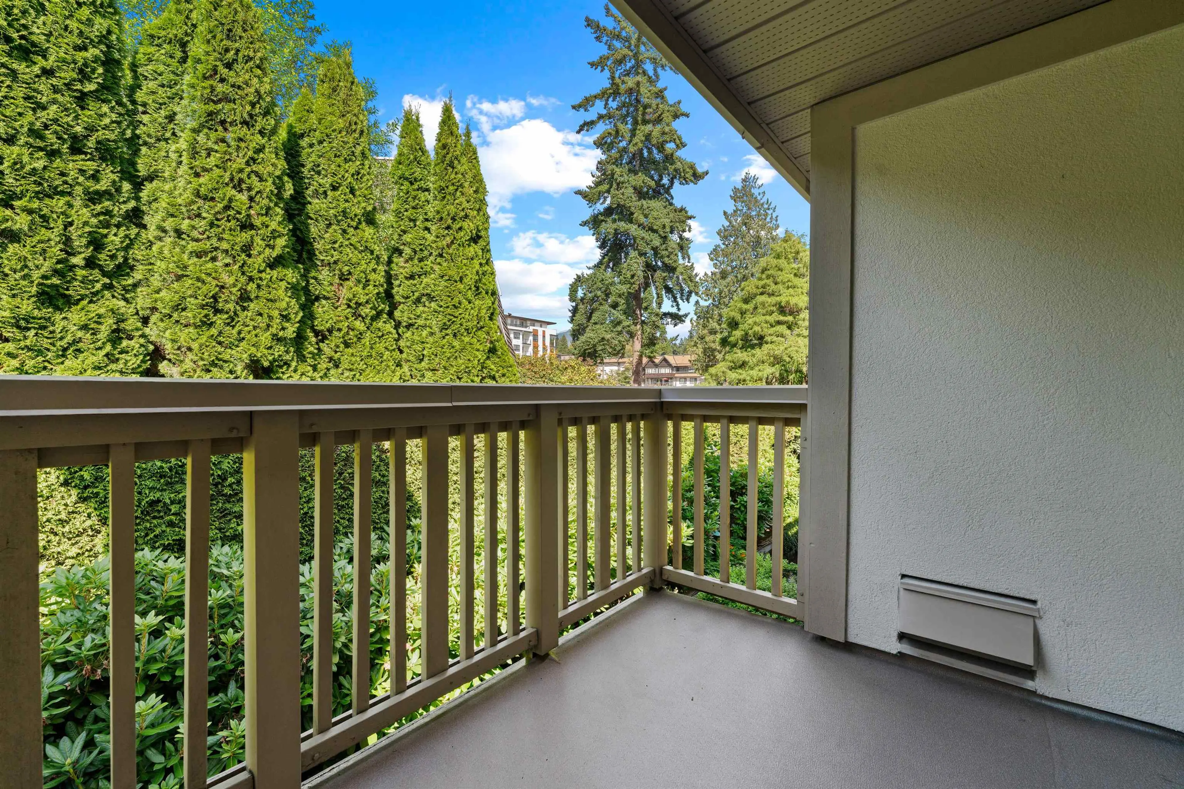 Property at #205 843 22ND STREET, West Vancouver, BC