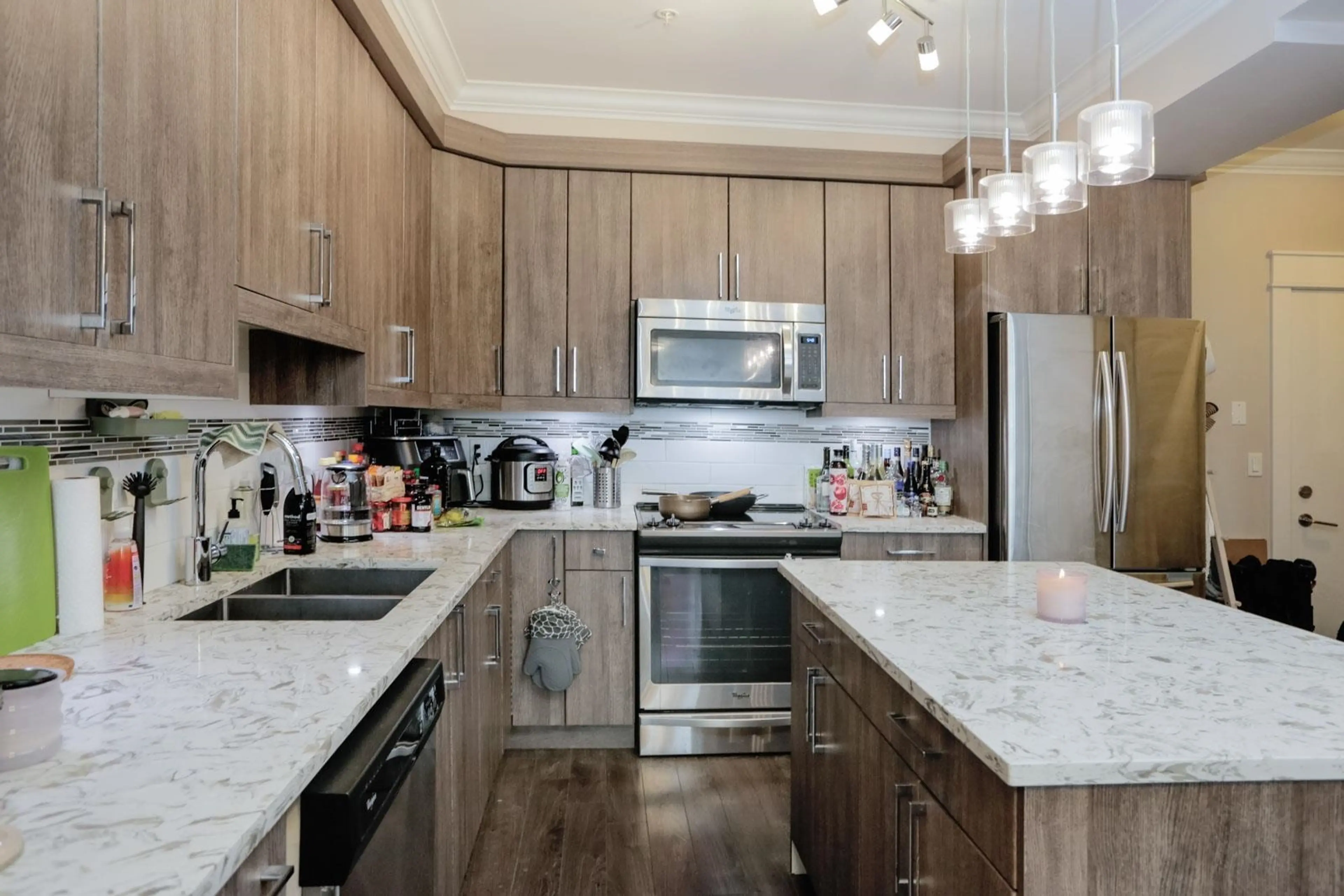 Property at #415 19228 64 AVENUE, Surrey, BC