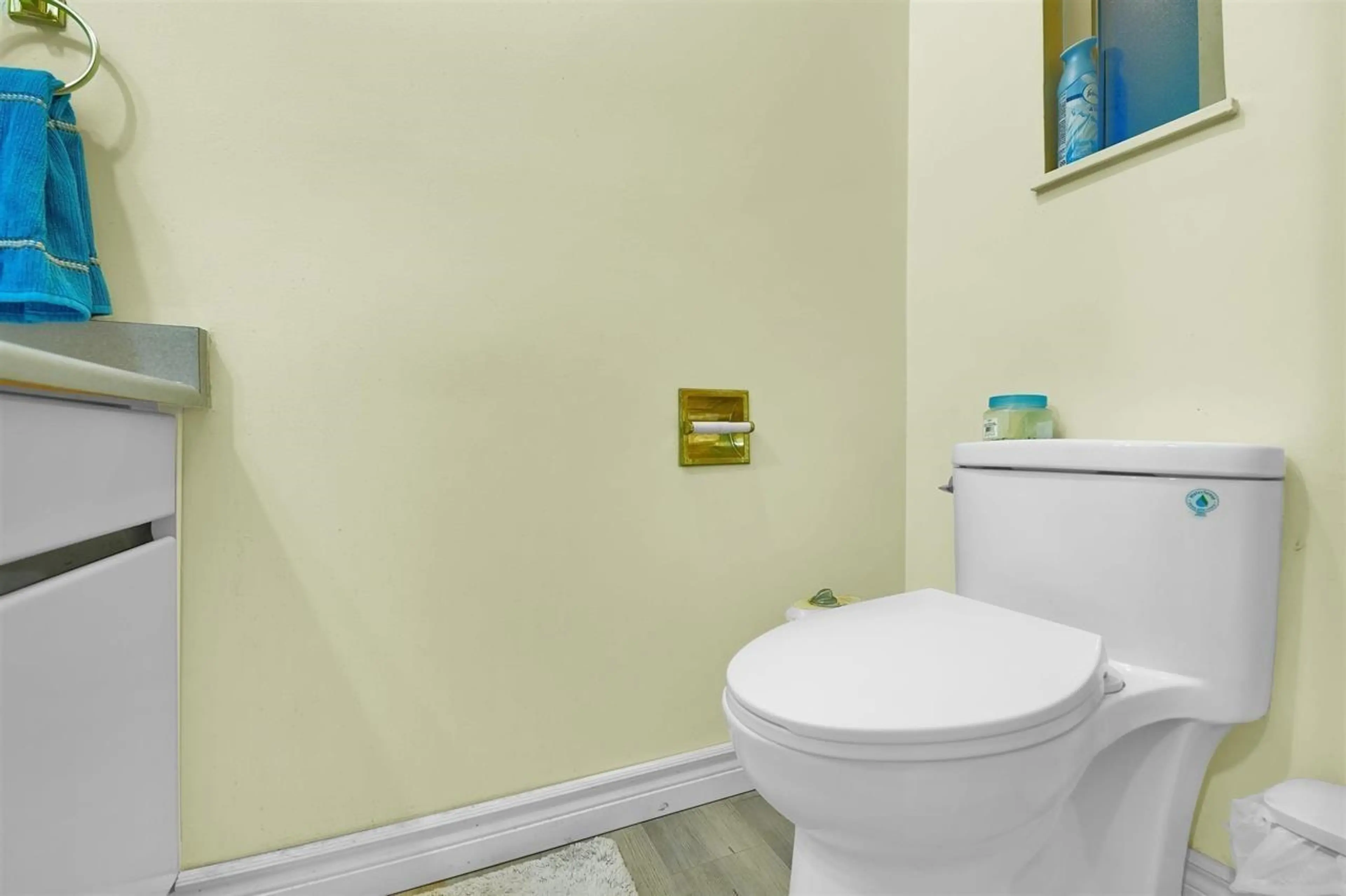 Property at #33 3075 TRETHEWEY STREET, Abbotsford, BC