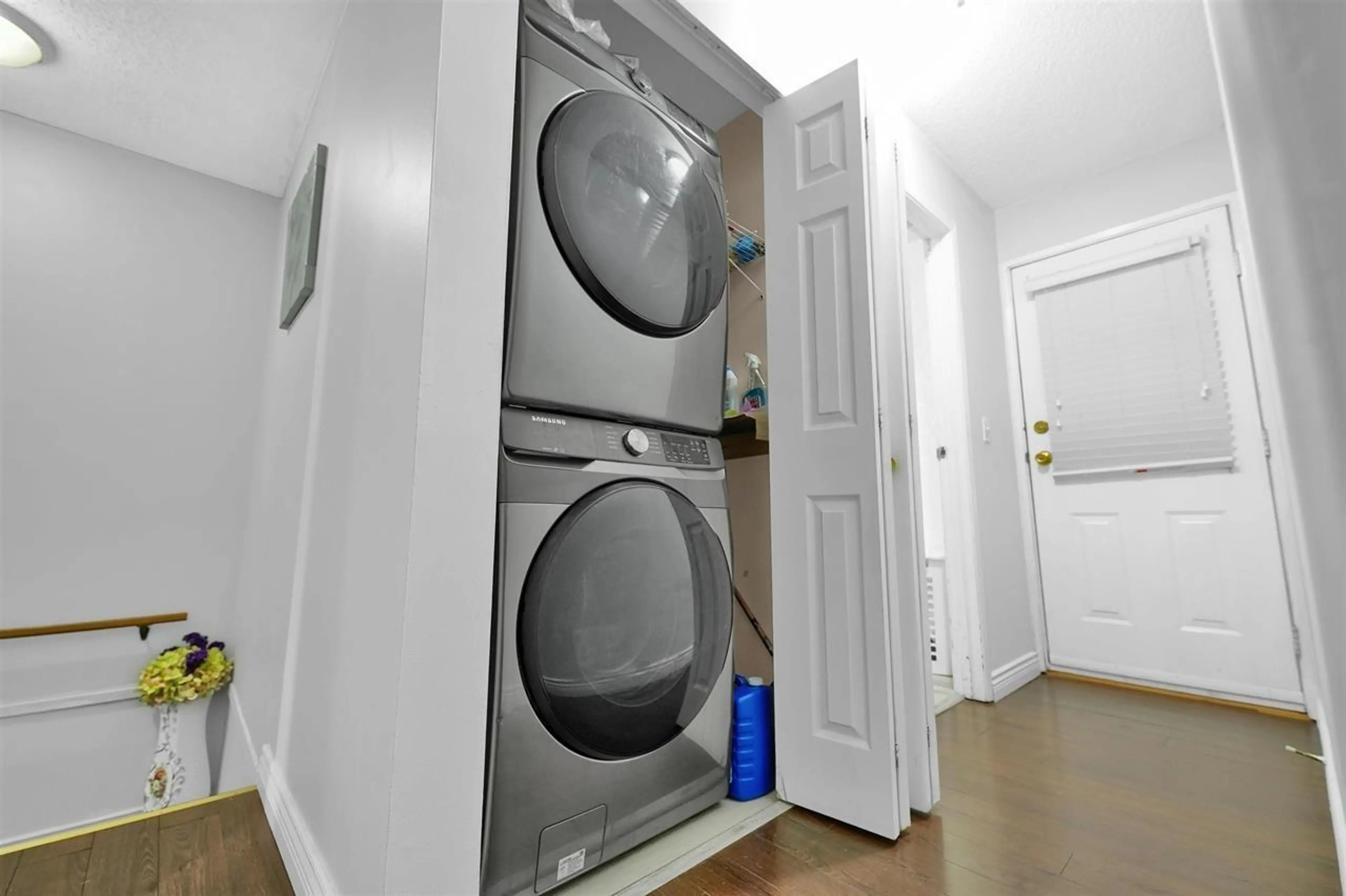 Property at #33 3075 TRETHEWEY STREET, Abbotsford, BC