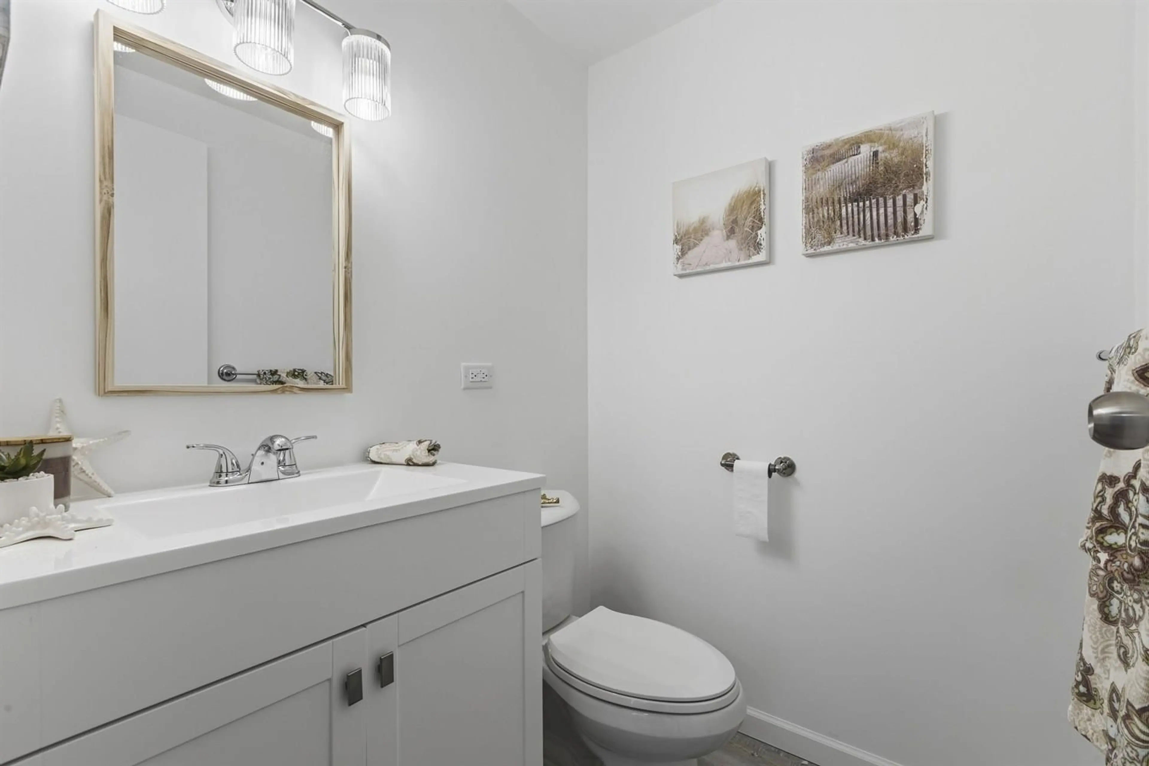 Property at #104 425 ASH STREET, New Westminster, BC