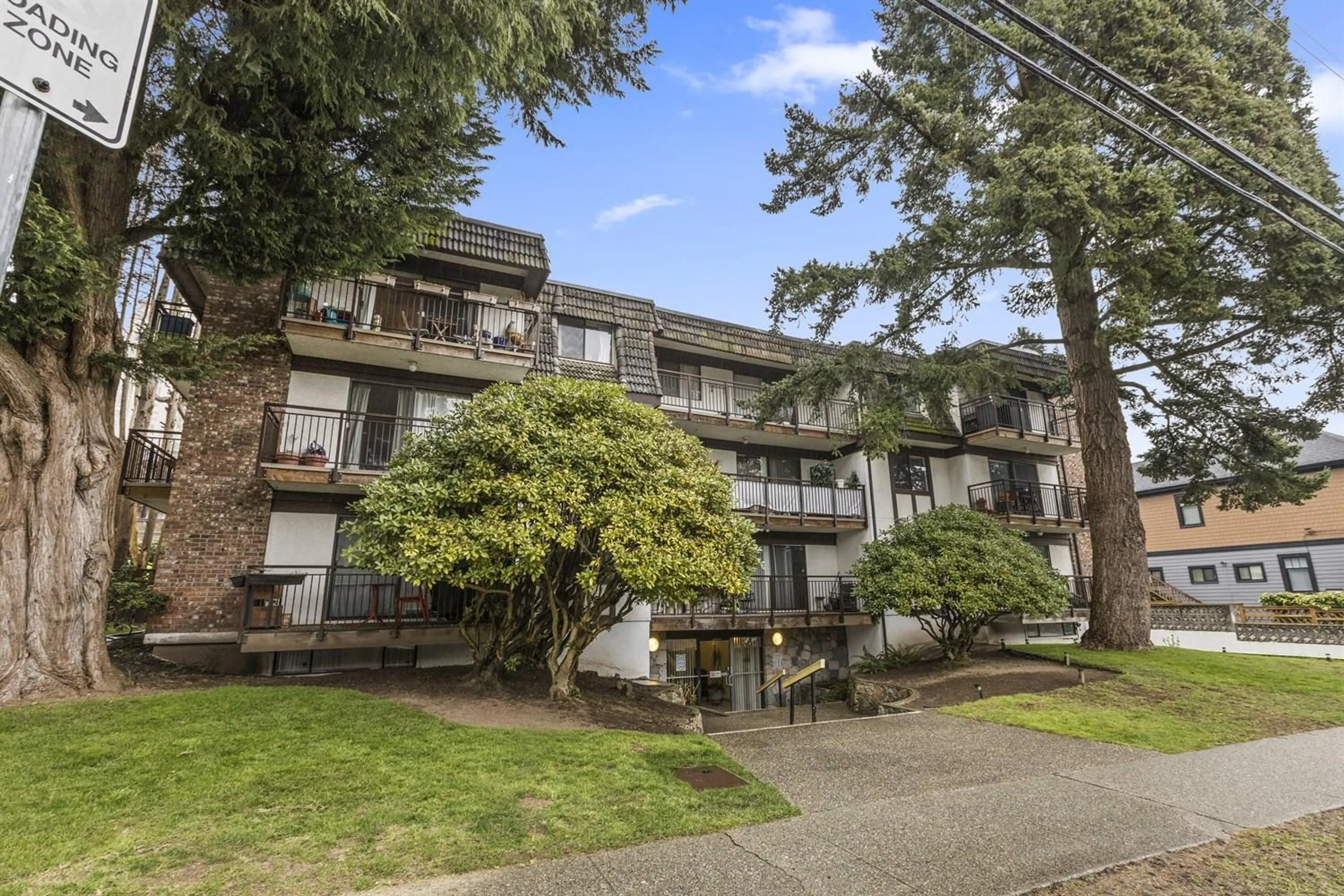 Property at #104 425 ASH STREET, New Westminster, BC