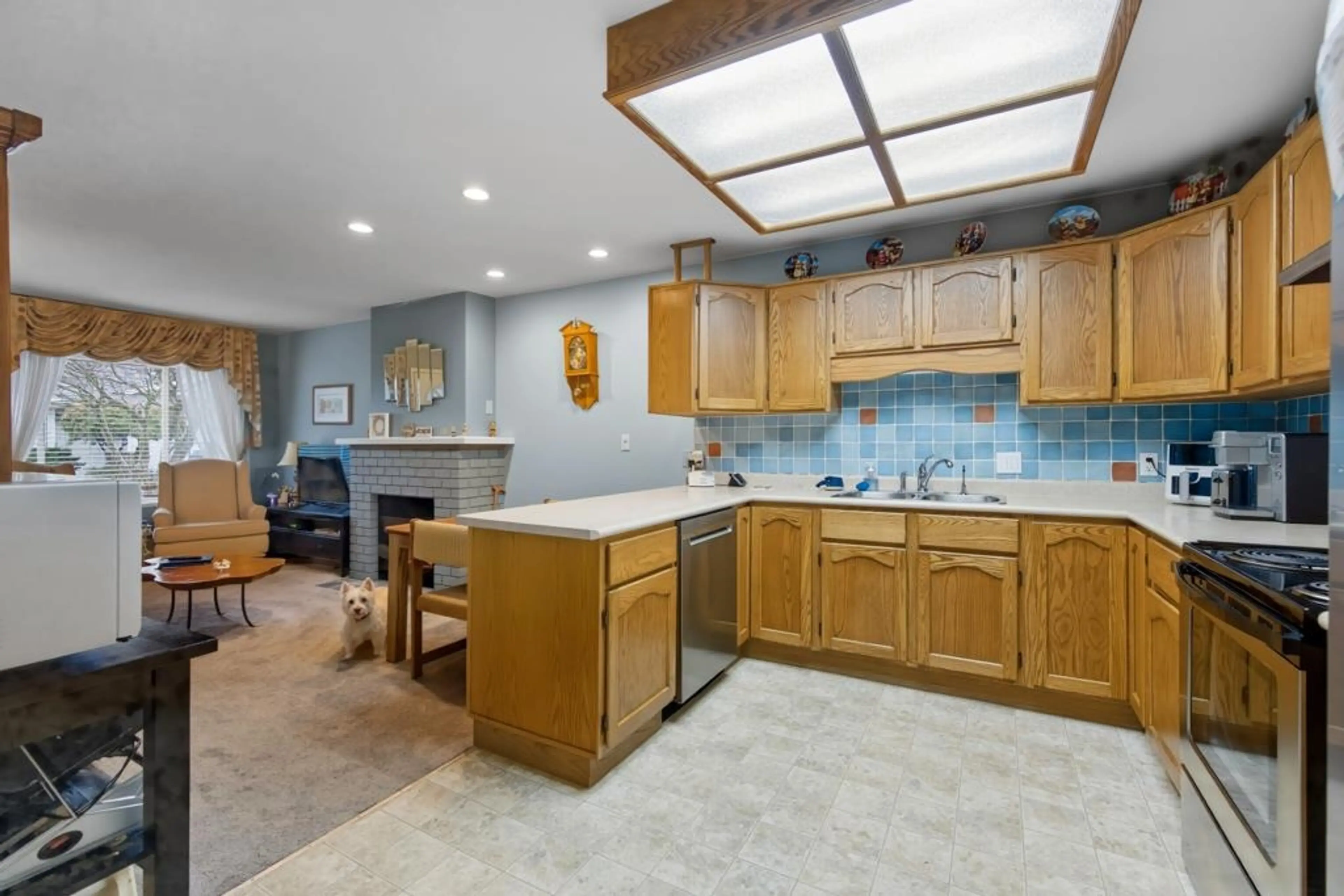 Property at #7 18960 ADVENT ROAD, Pitt Meadows, BC