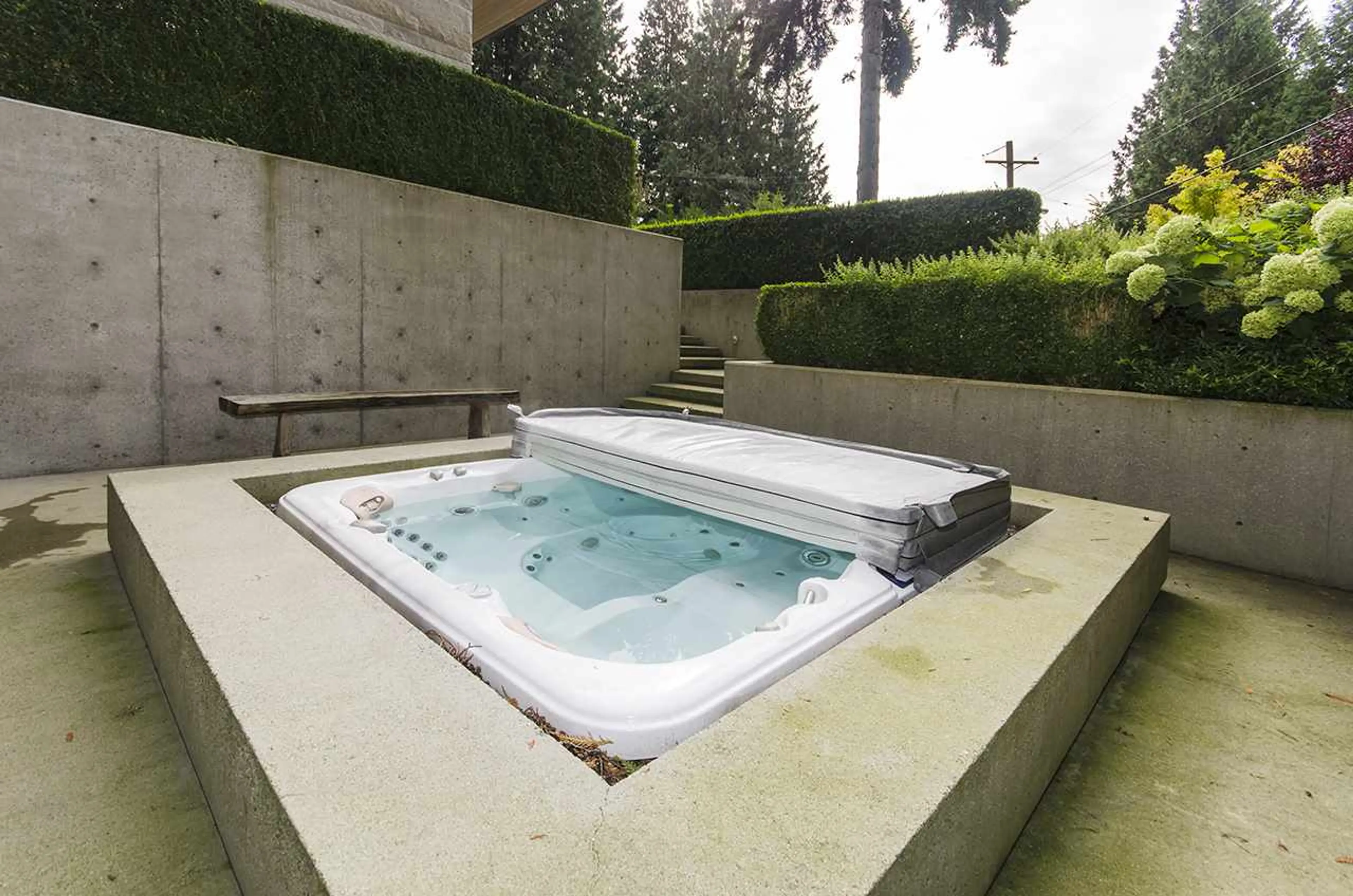 Property at 2998 ROSEBERY AVENUE, West Vancouver, BC