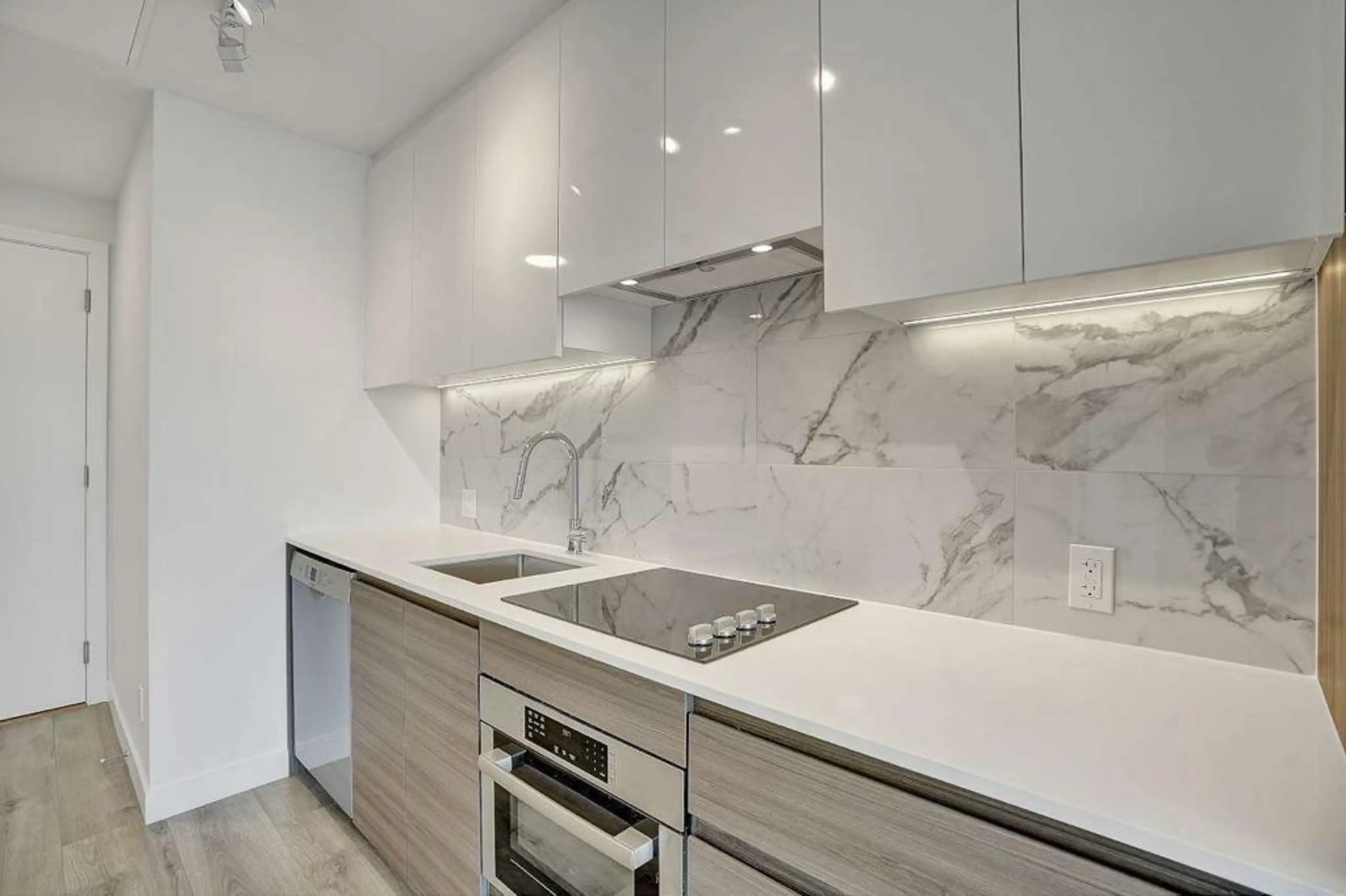 Property at #1202 10626 CITY PARKWAY, Surrey, BC