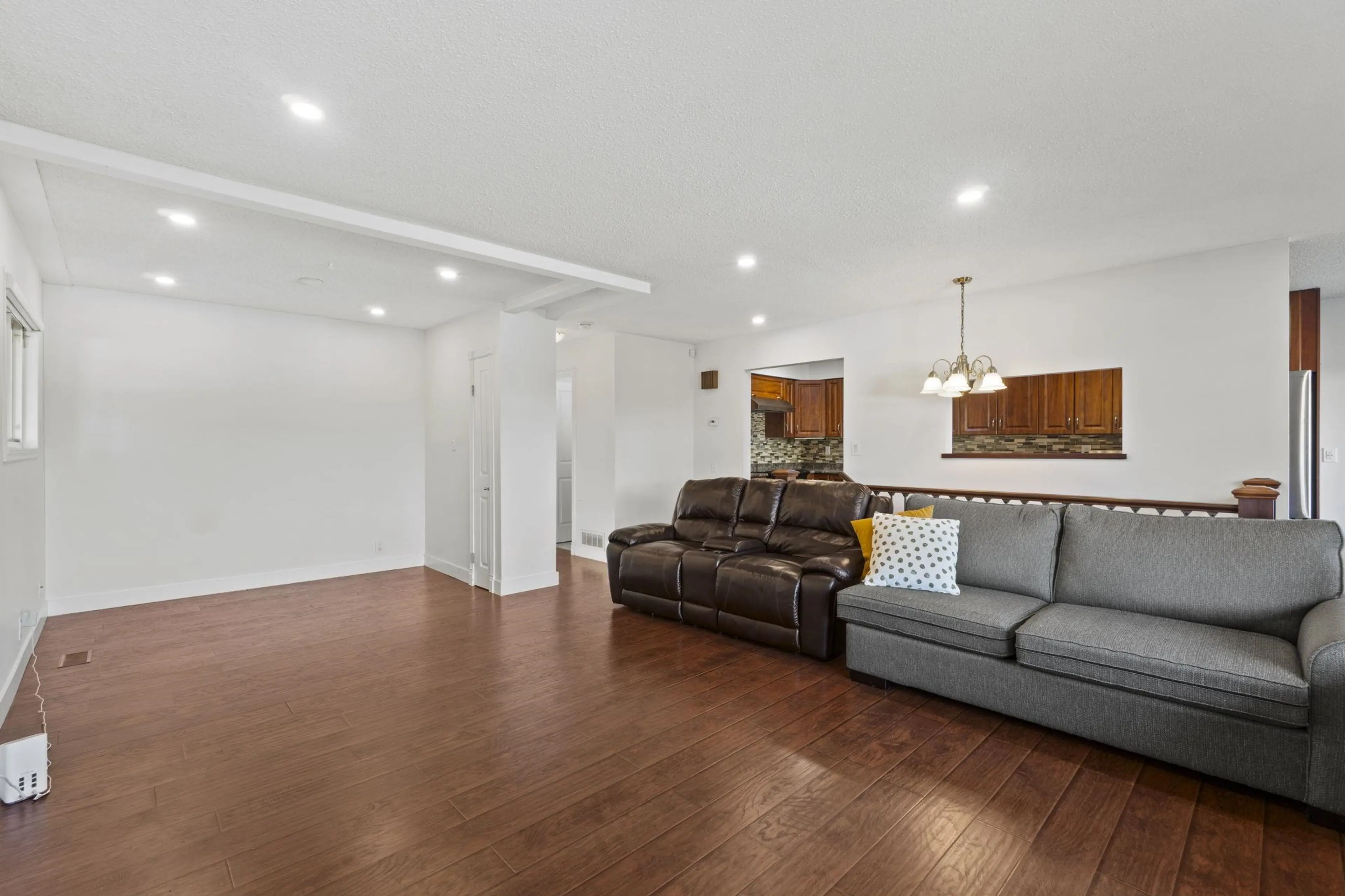 Property at 644 ALDERSON AVENUE, Coquitlam, BC