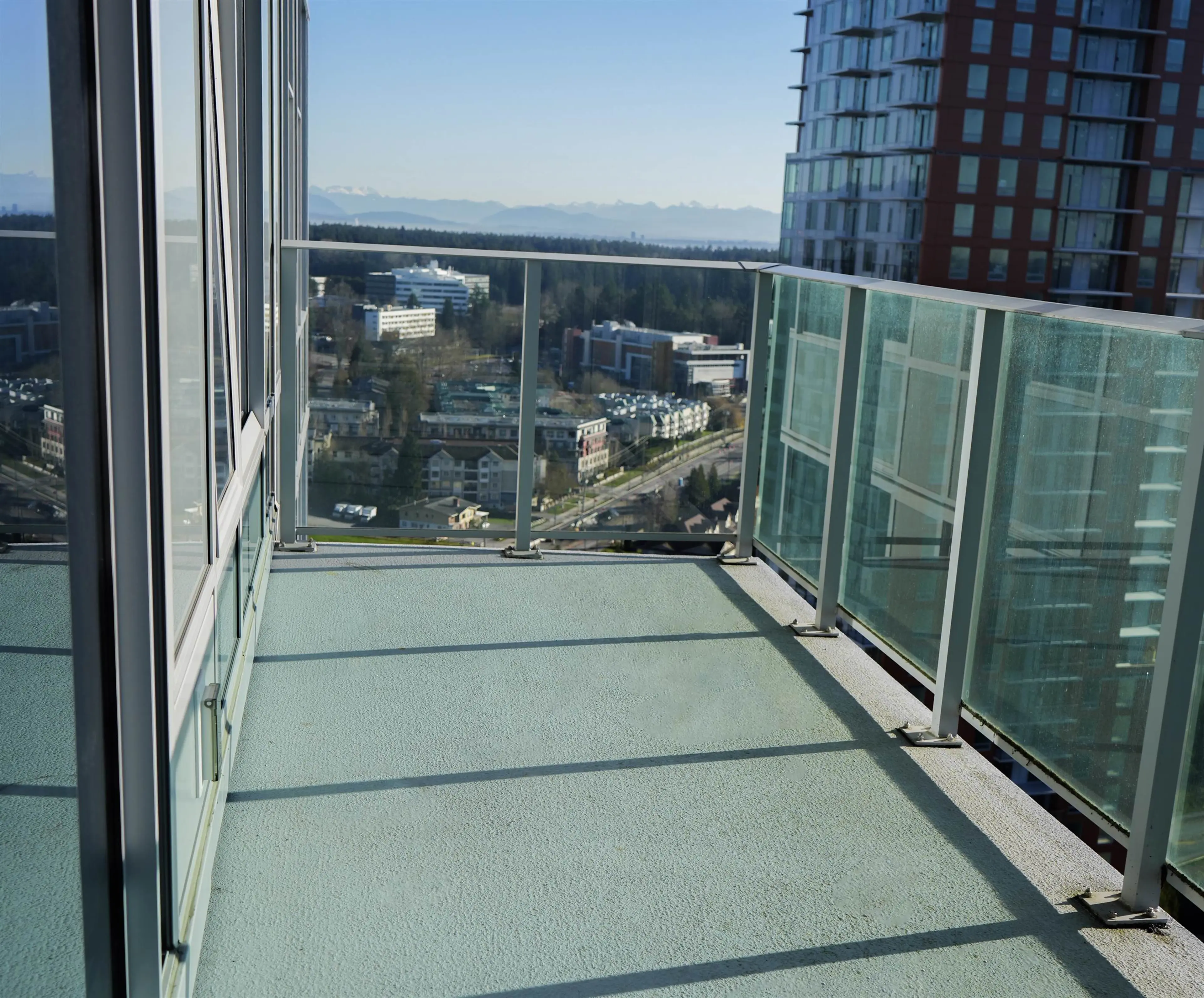 Property at #2710 13655 FRASER HIGHWAY, Surrey, BC