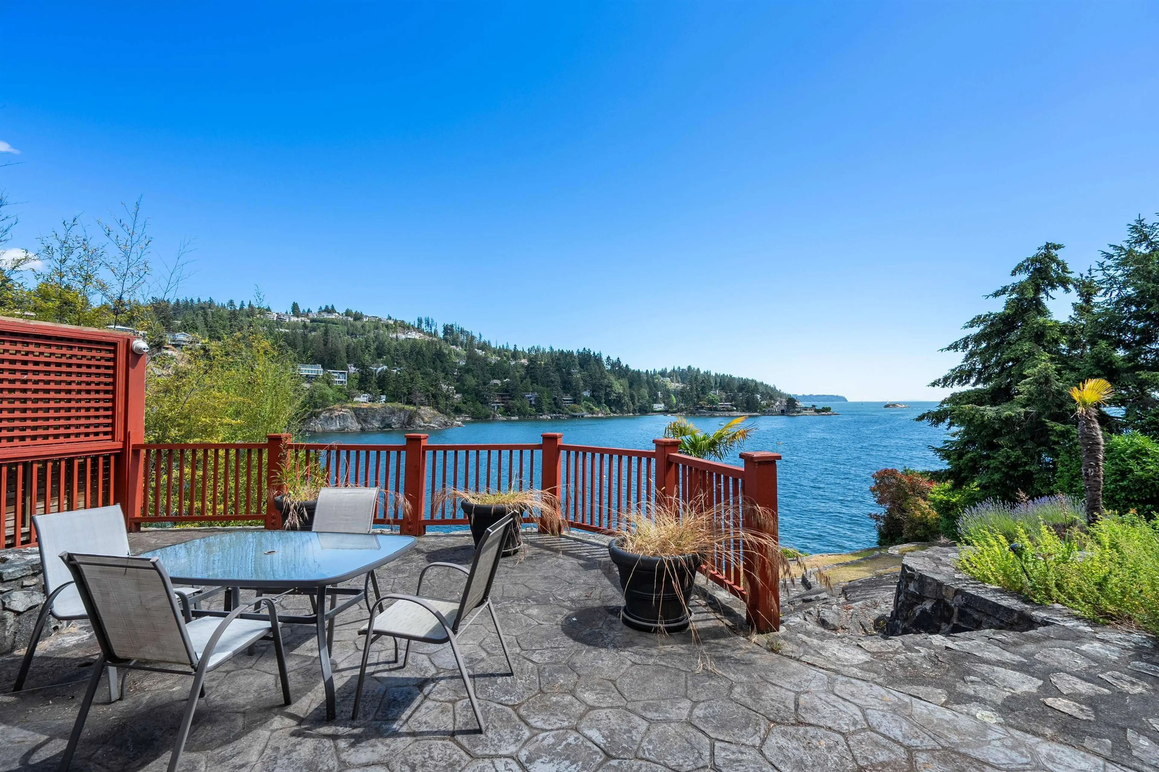 Property at 5812 EAGLE ISLAND, West Vancouver, BC