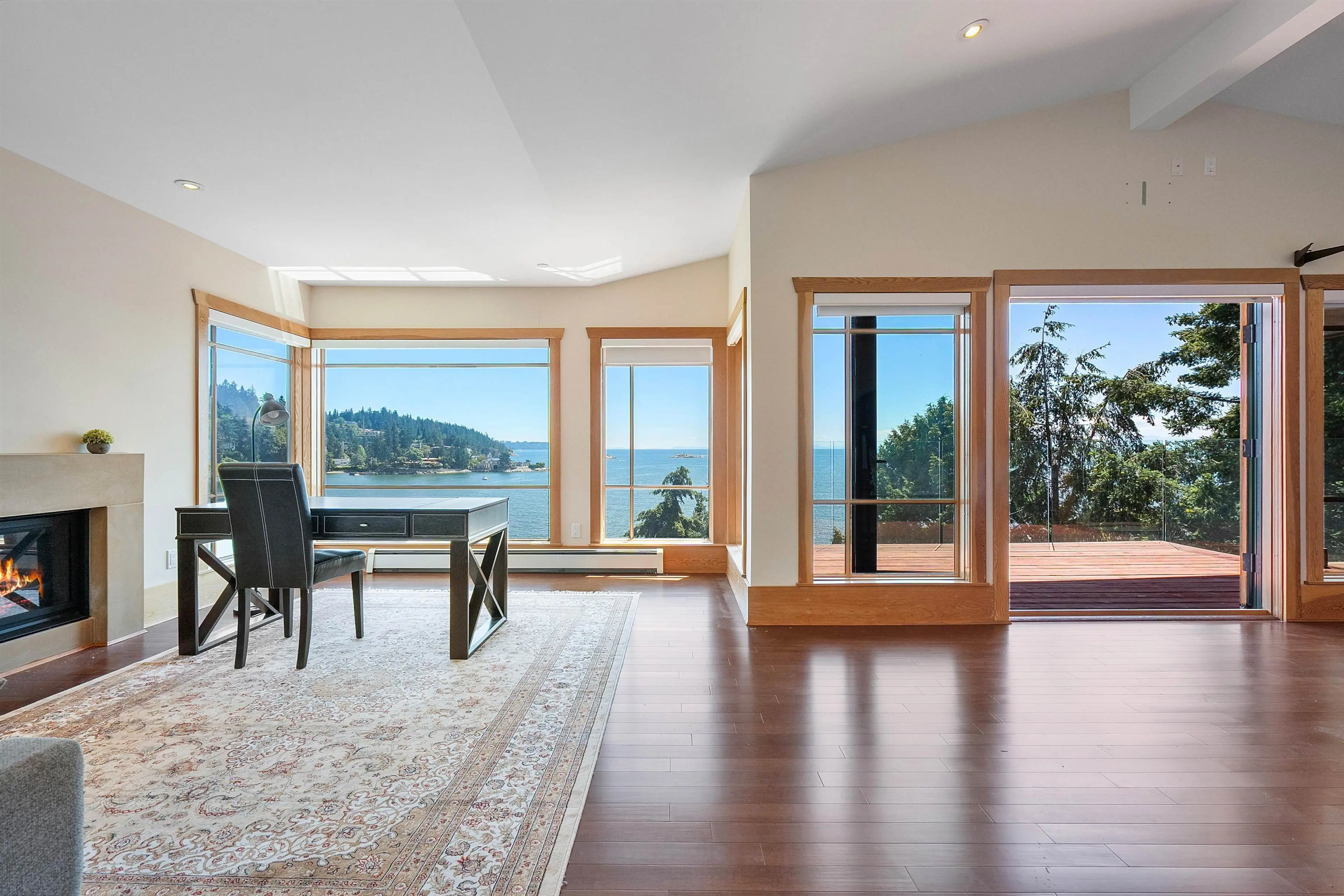 Property at 5812 EAGLE ISLAND, West Vancouver, BC