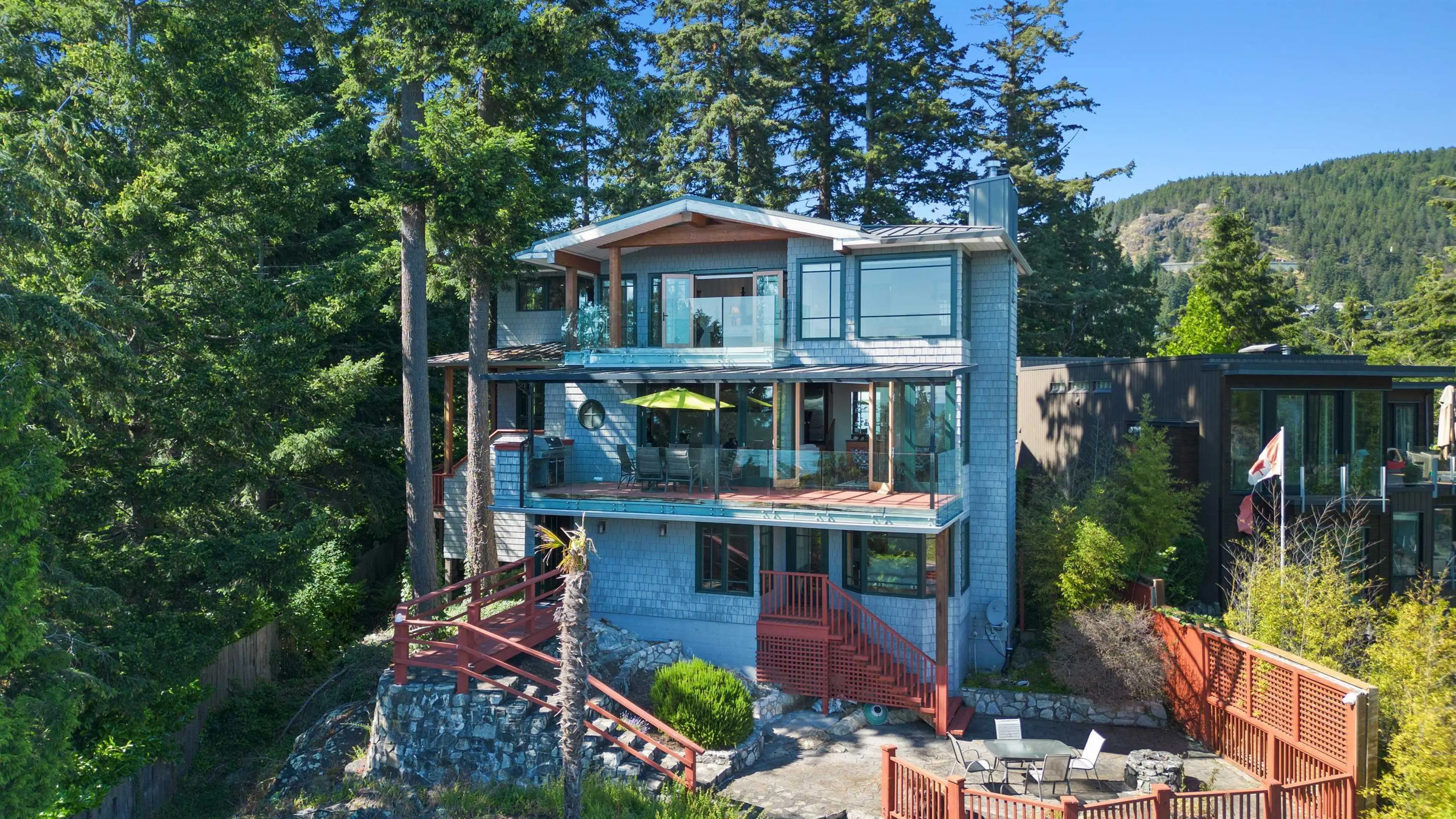 Property at 5812 EAGLE ISLAND, West Vancouver, BC