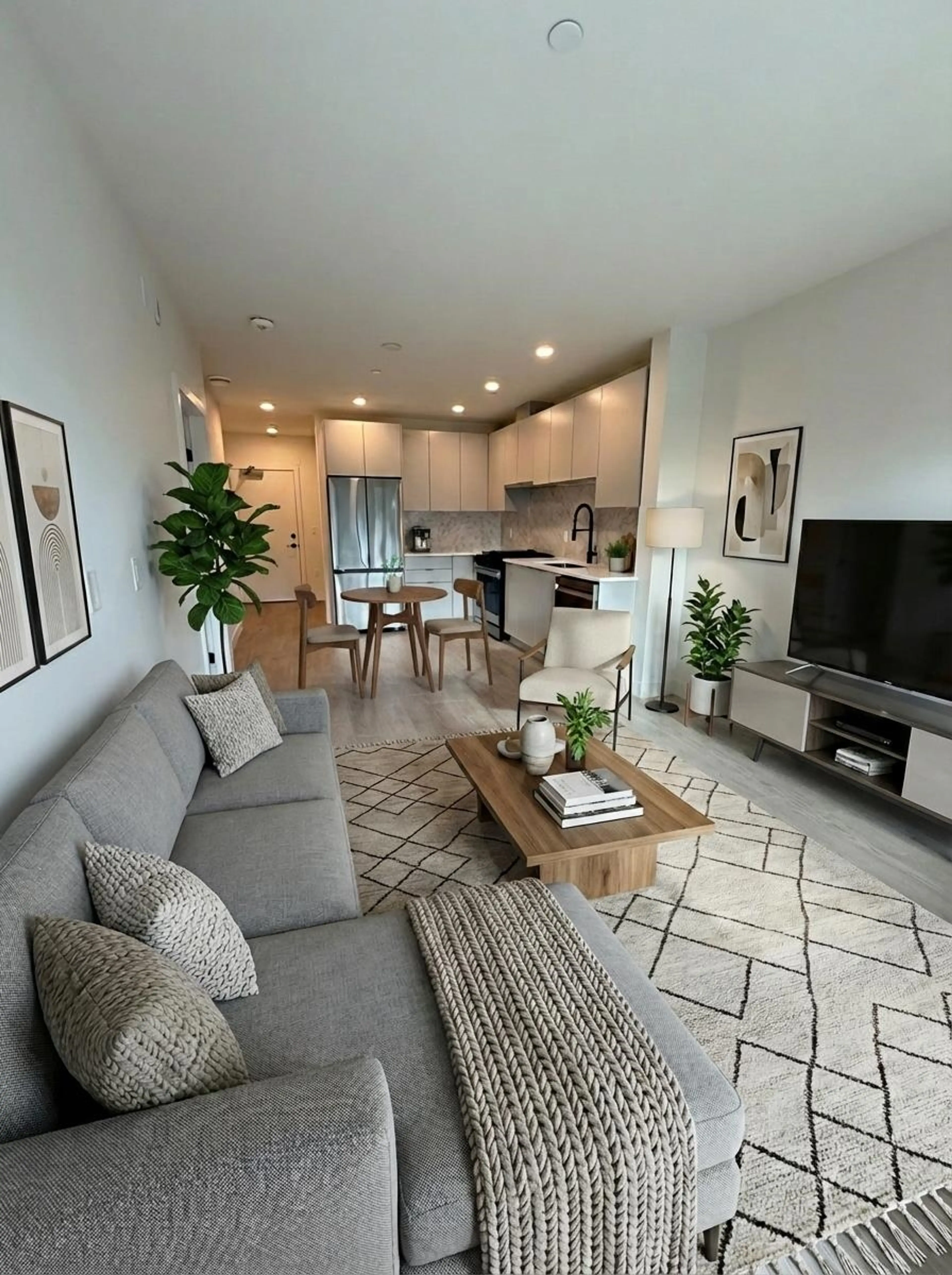 Property at #514 13238 105 AVENUE, Surrey, BC