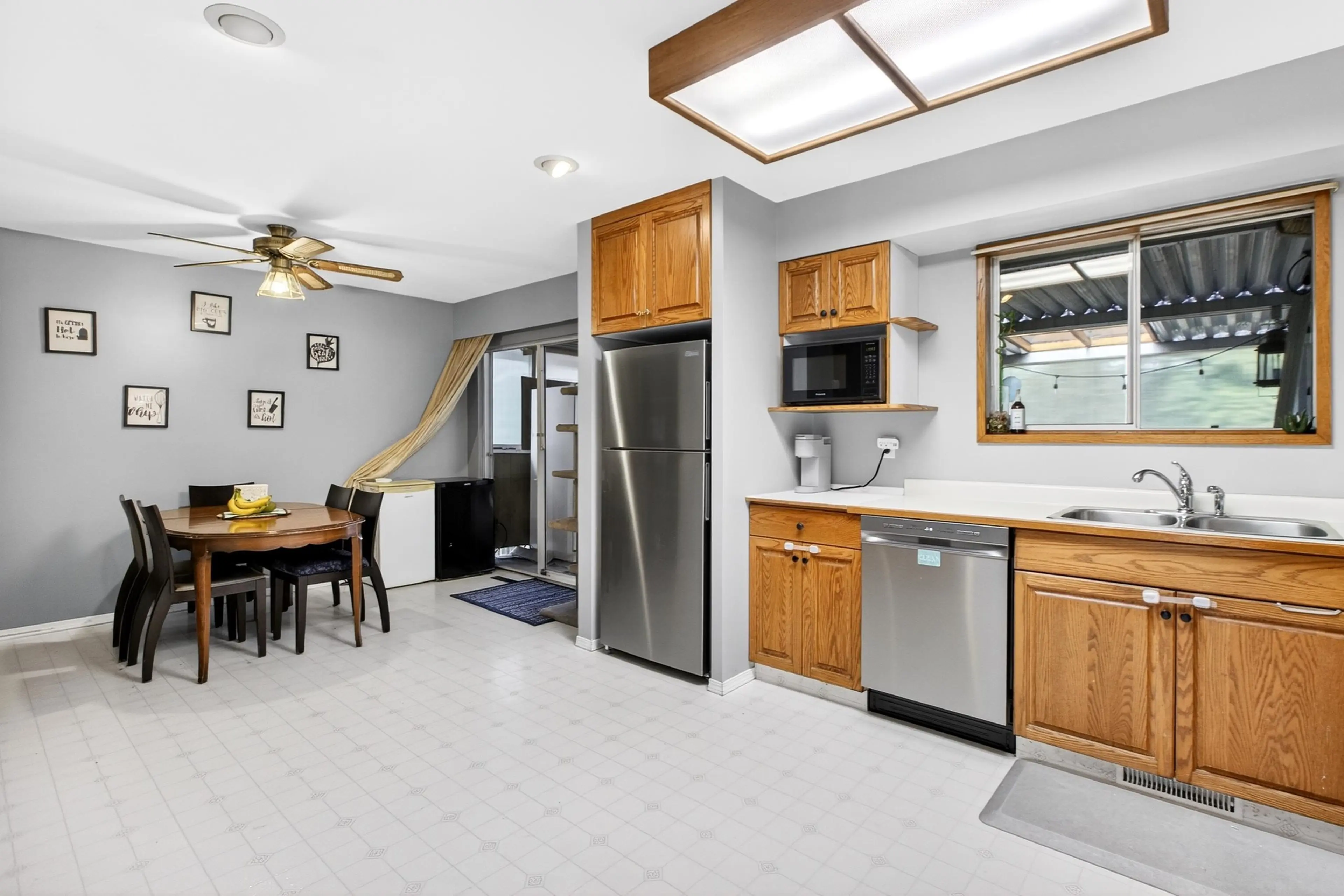 Property at 1167 LABURNUM AVENUE, Port Coquitlam, BC