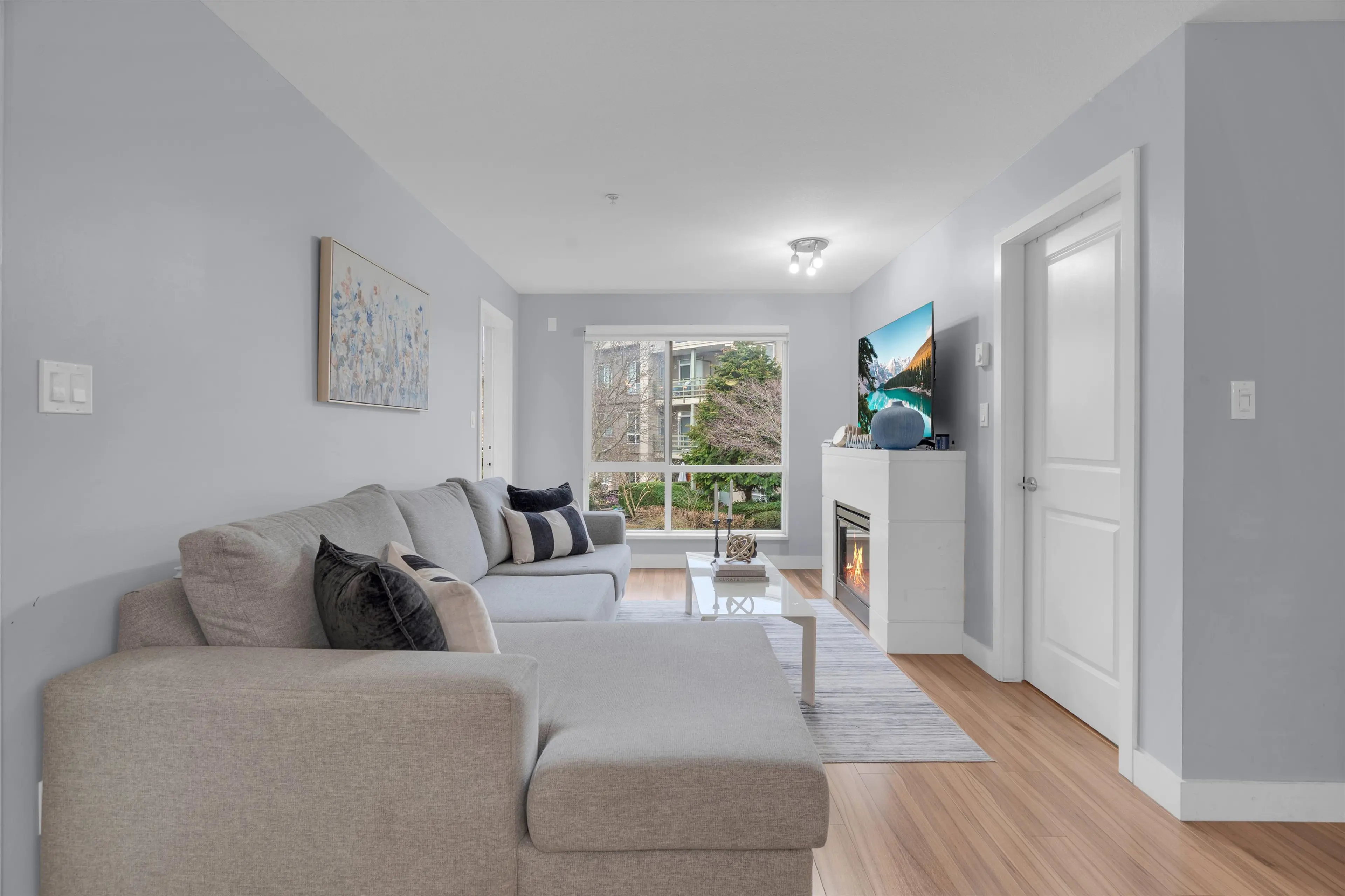 Property at #352 15850 26 AVENUE, Surrey, BC