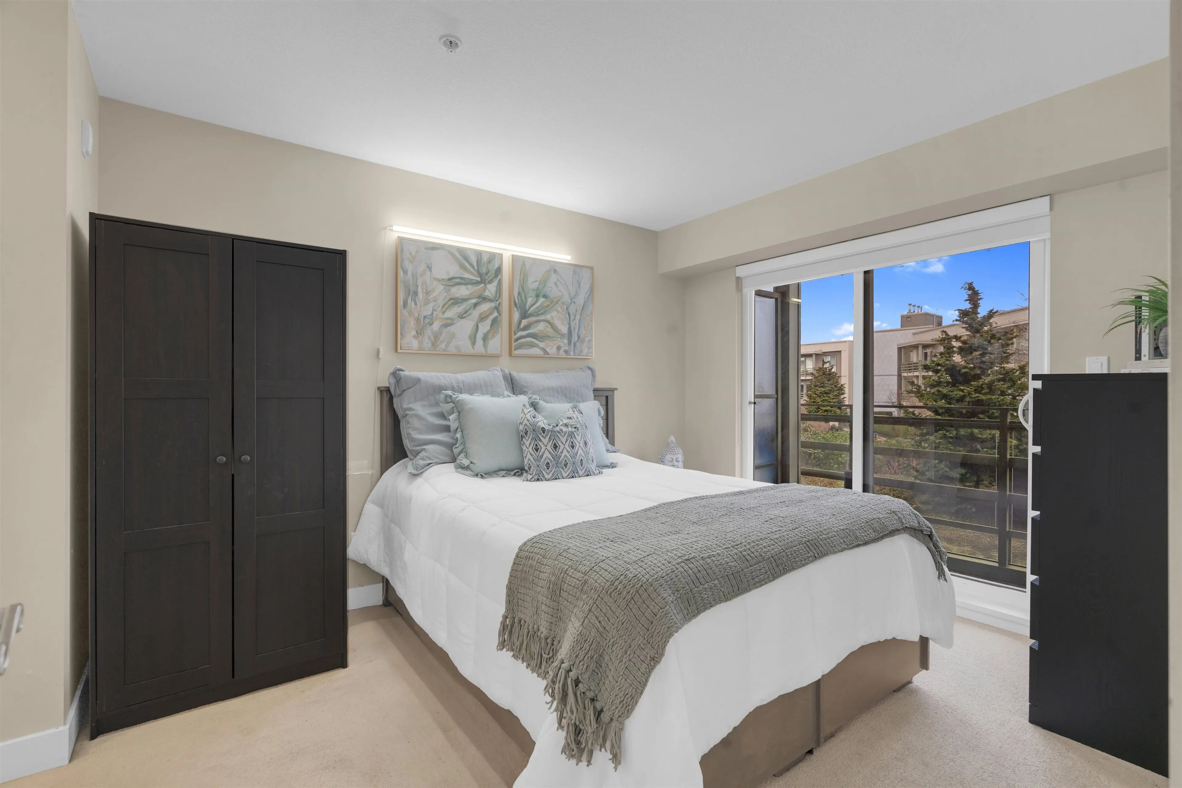 Property at #352 15850 26 AVENUE, Surrey, BC