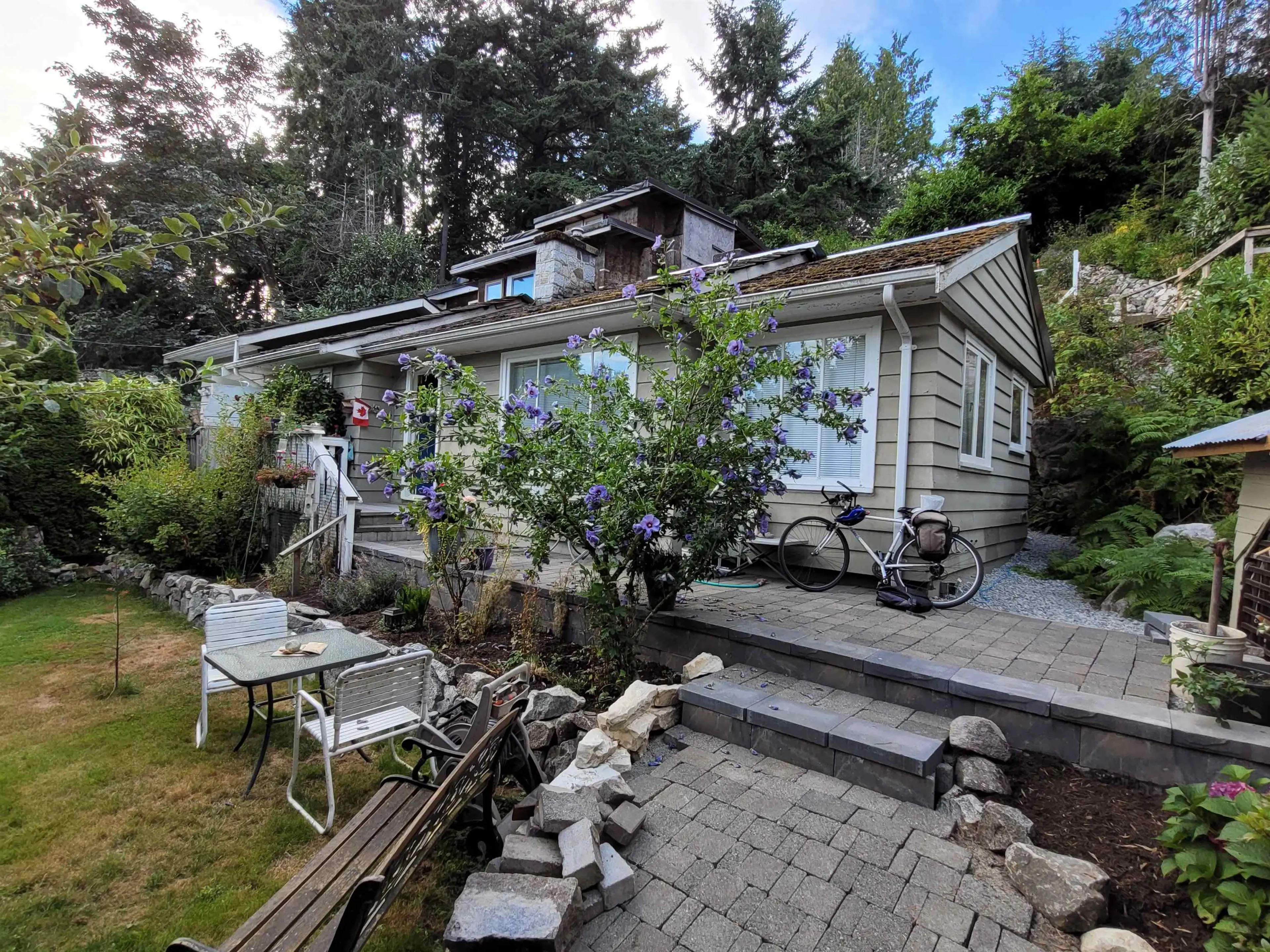 Property at 4405 MARINE DRIVE, West Vancouver, BC