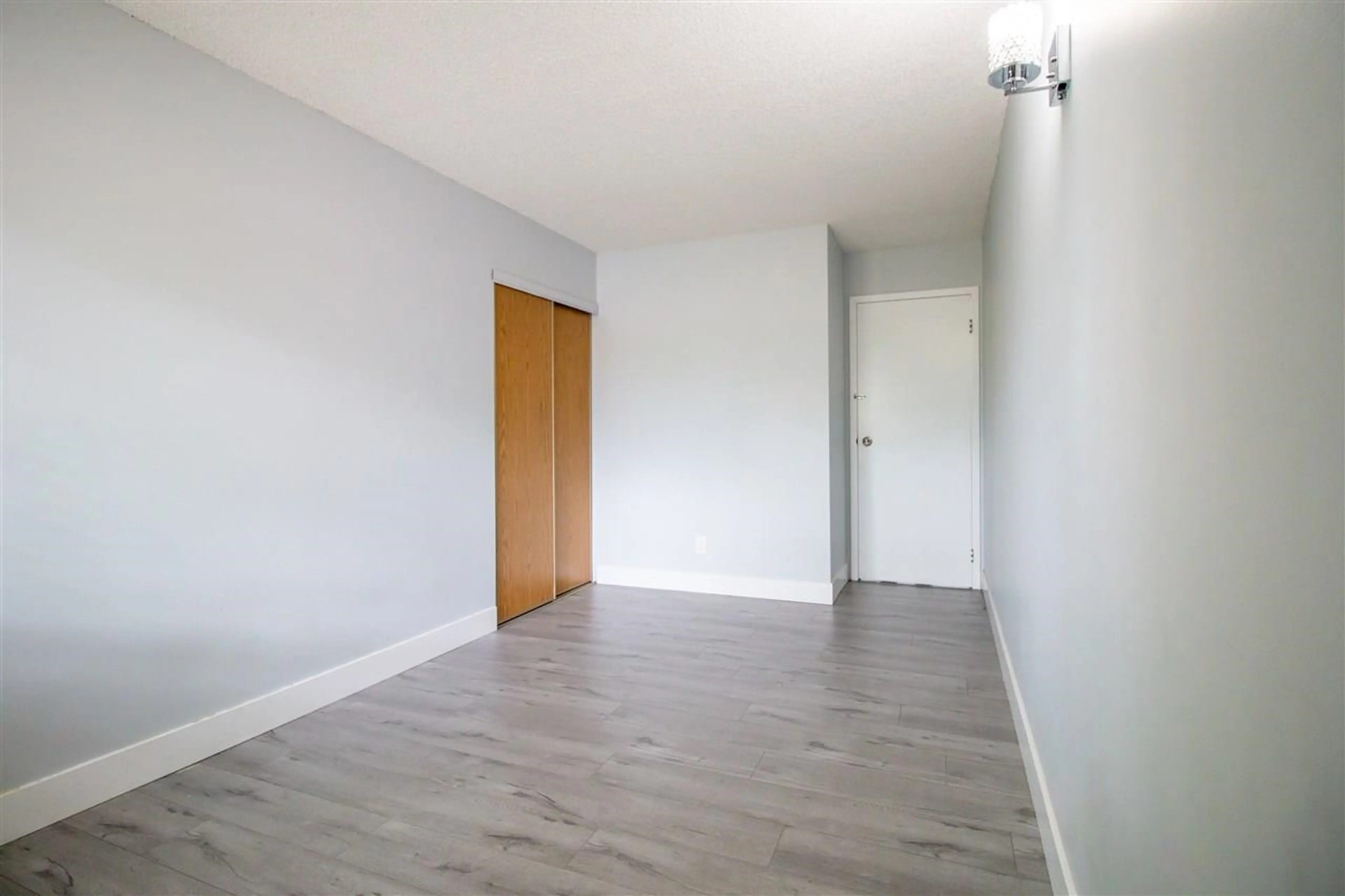 Property at #204 13316 71B AVENUE, Surrey, BC