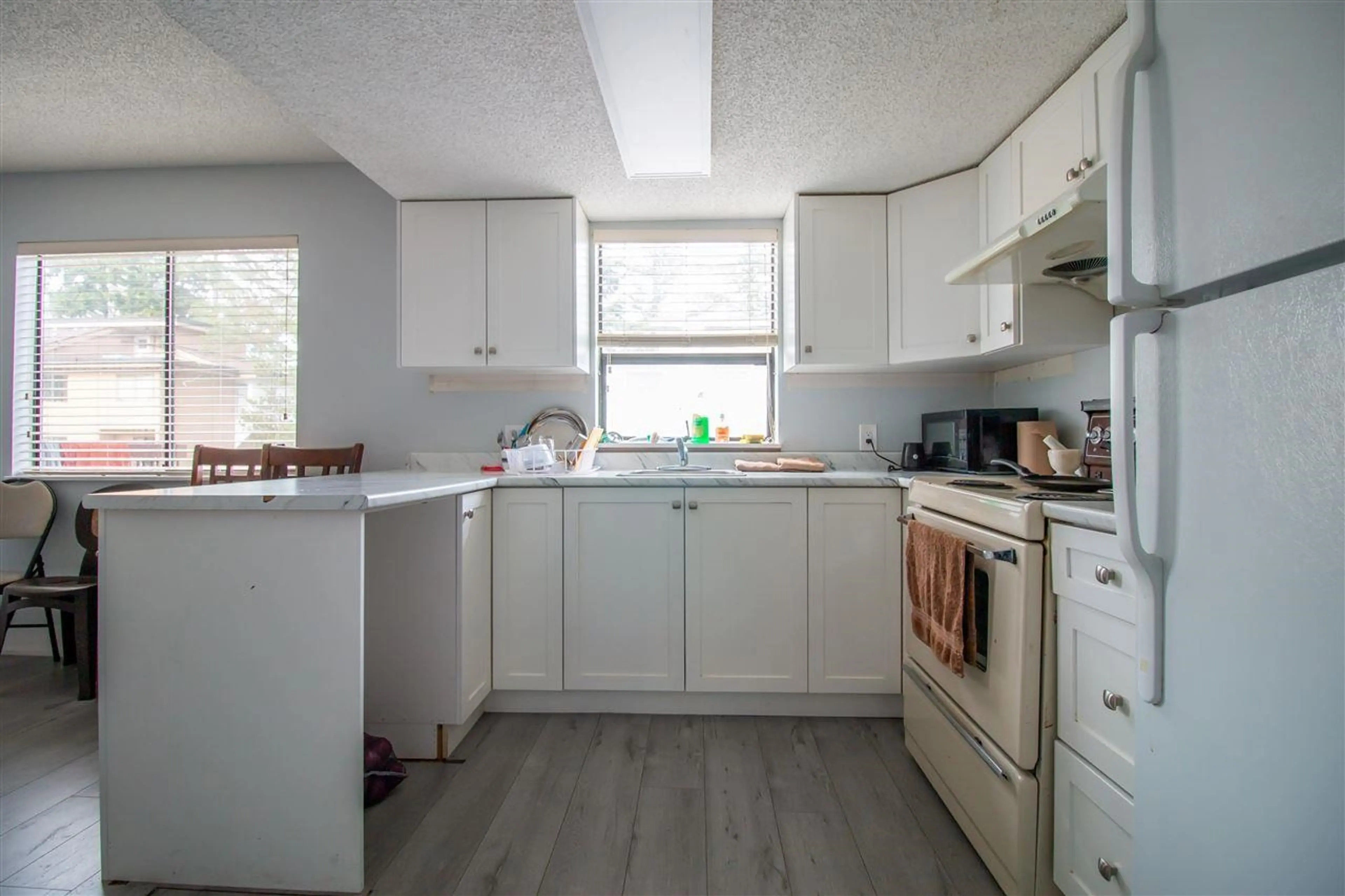 Property at #204 13316 71B AVENUE, Surrey, BC