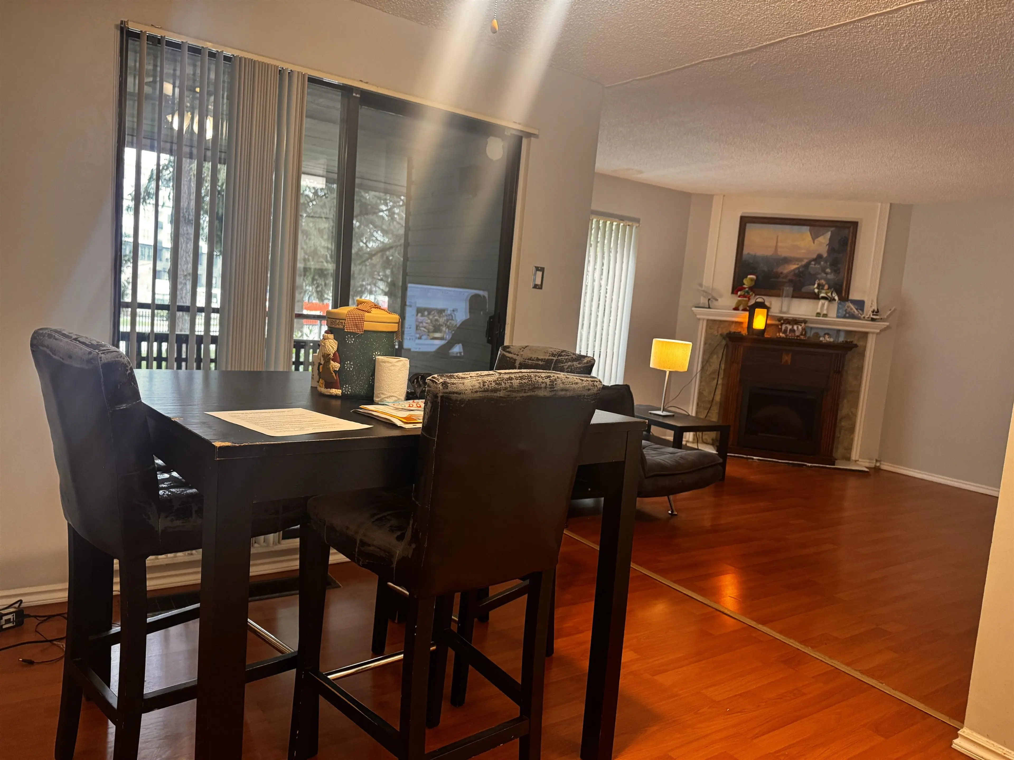 Property at 10527 HOLLY PARK LANE, Surrey, BC