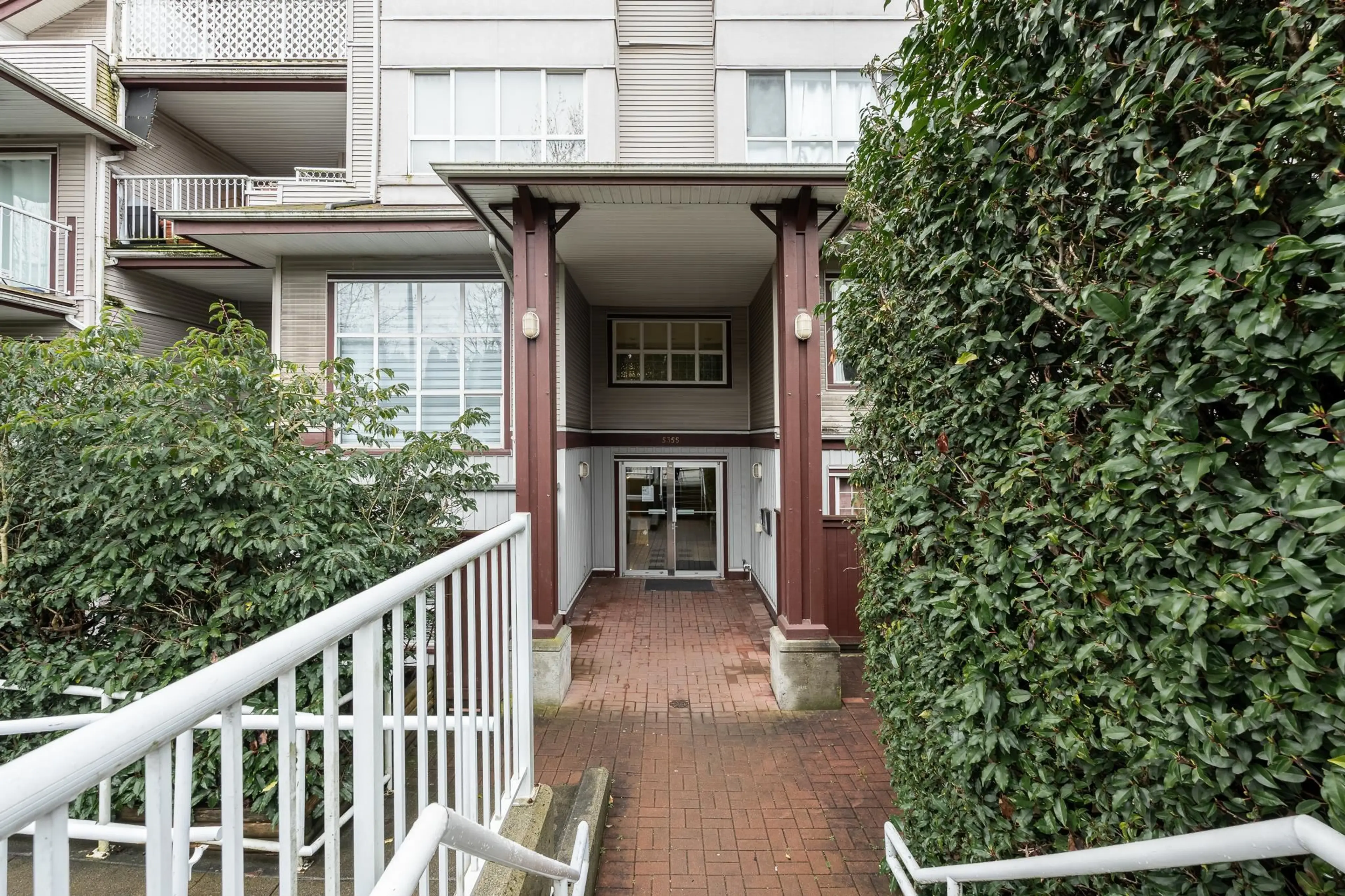 Property at #310 5355 BOUNDARY ROAD, Vancouver, BC