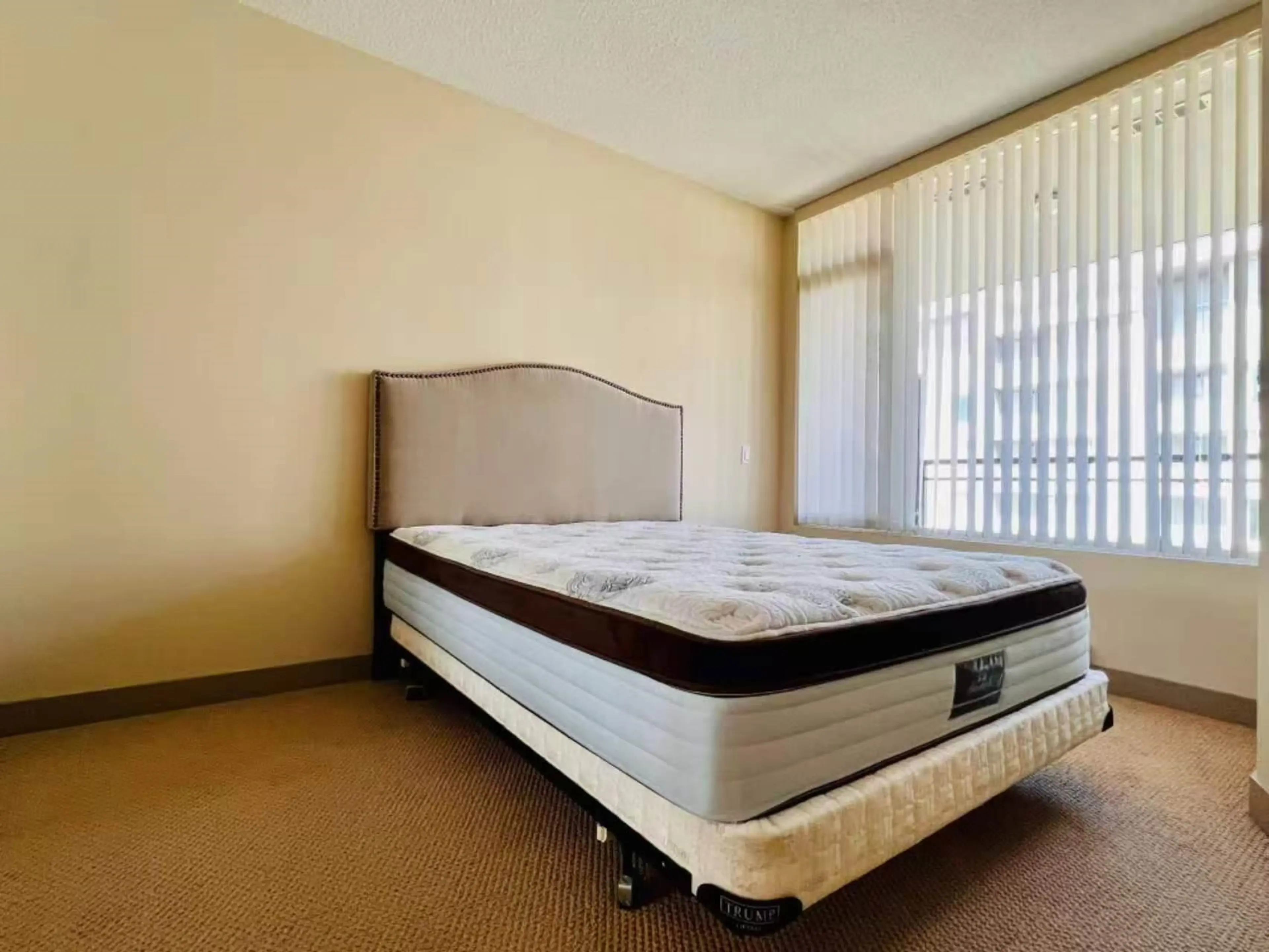 Property at #615 9009 CORNERSTONE MEWS, Burnaby, BC