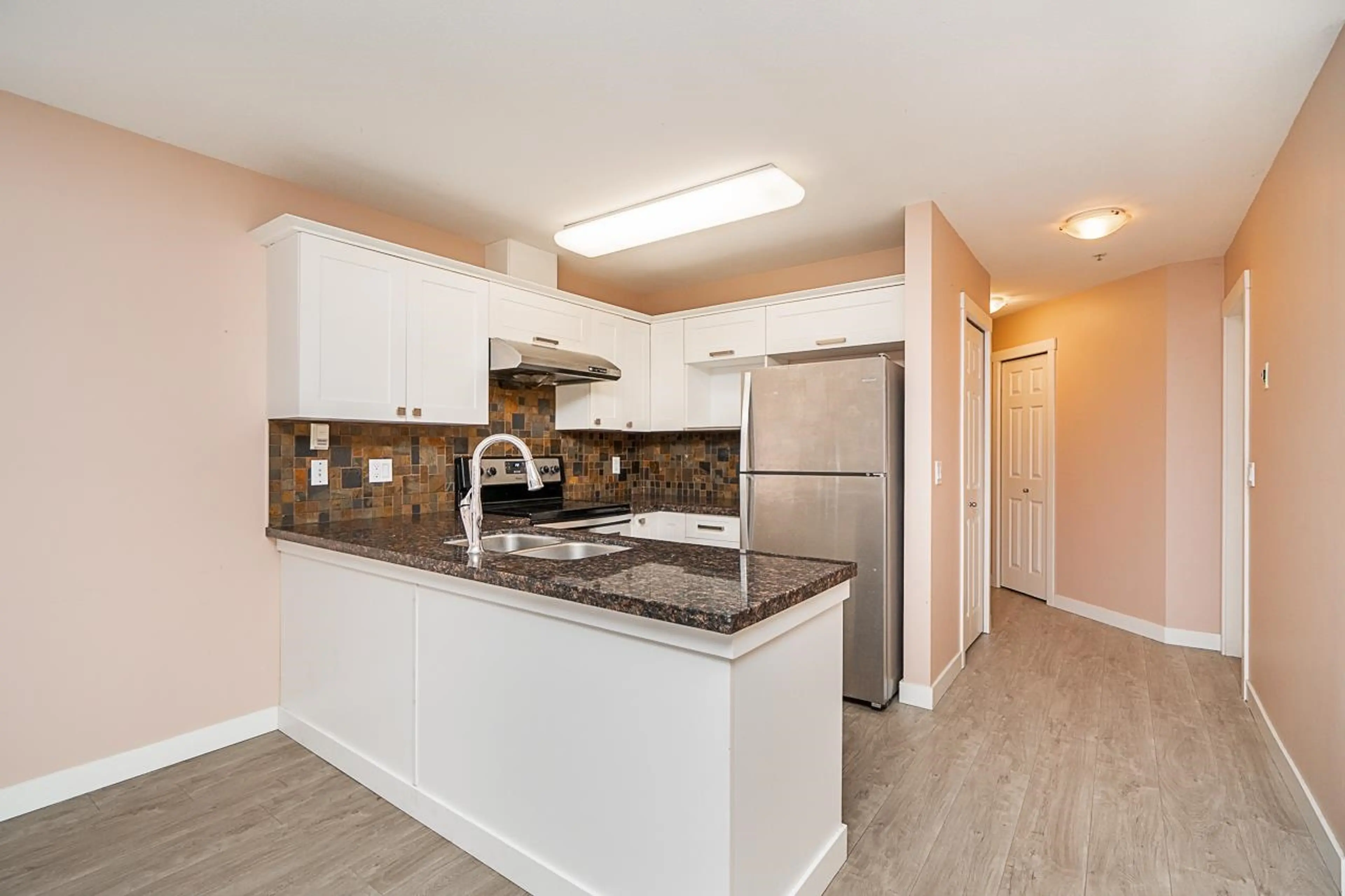 Property at #203 19705 56 AVENUE, Langley, BC