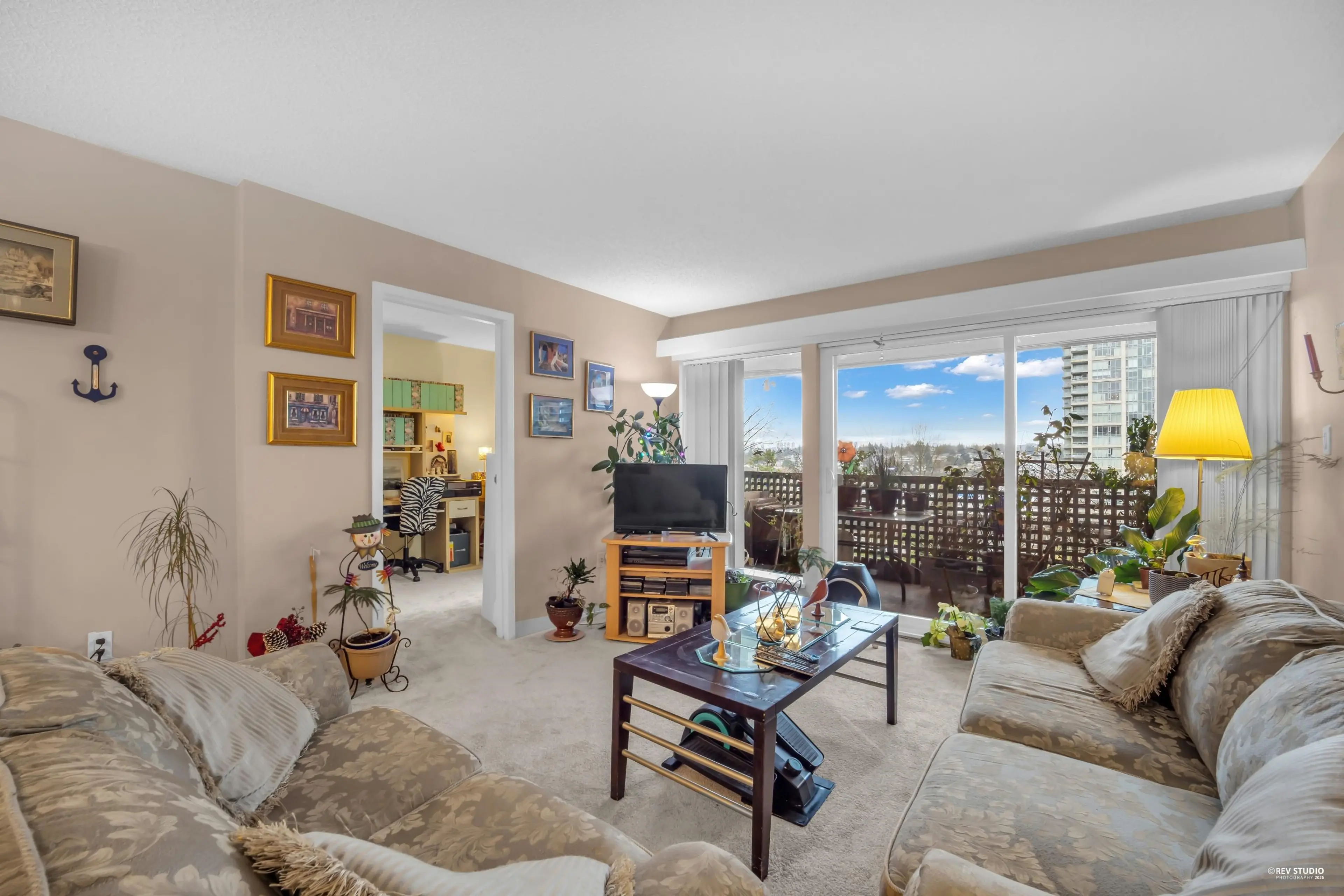 Property at #304 4941 LOUGHEED HIGHWAY, Burnaby, BC