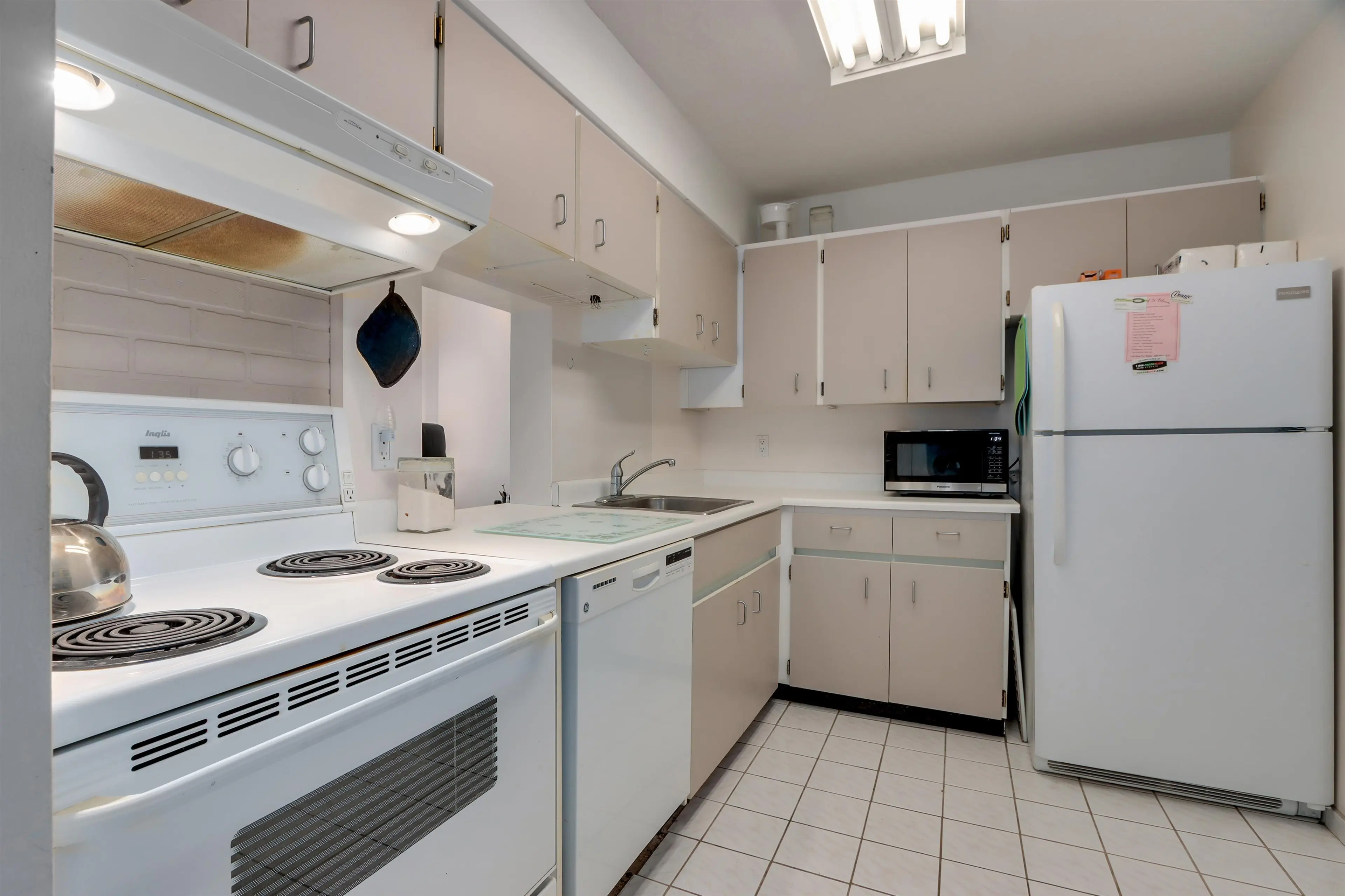 Property at #510 2008 FULLERTON AVENUE, North Vancouver, BC