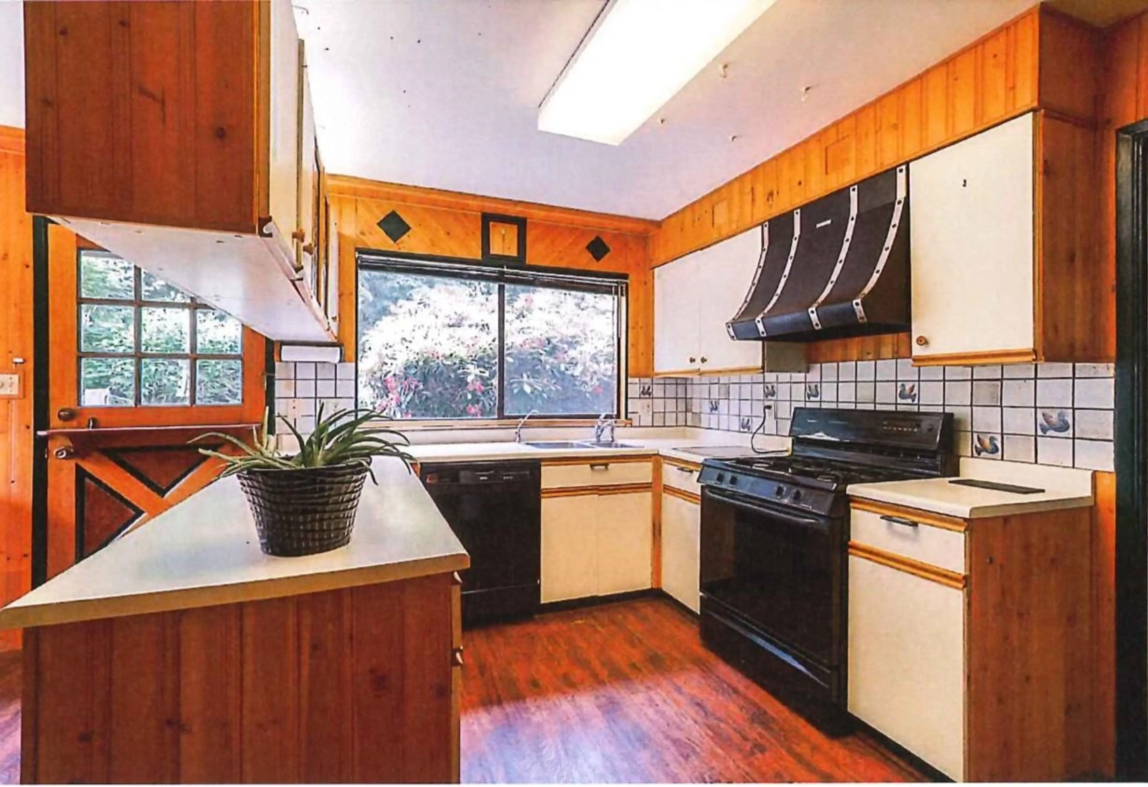 Property at 7041 193 STREET, Surrey, BC