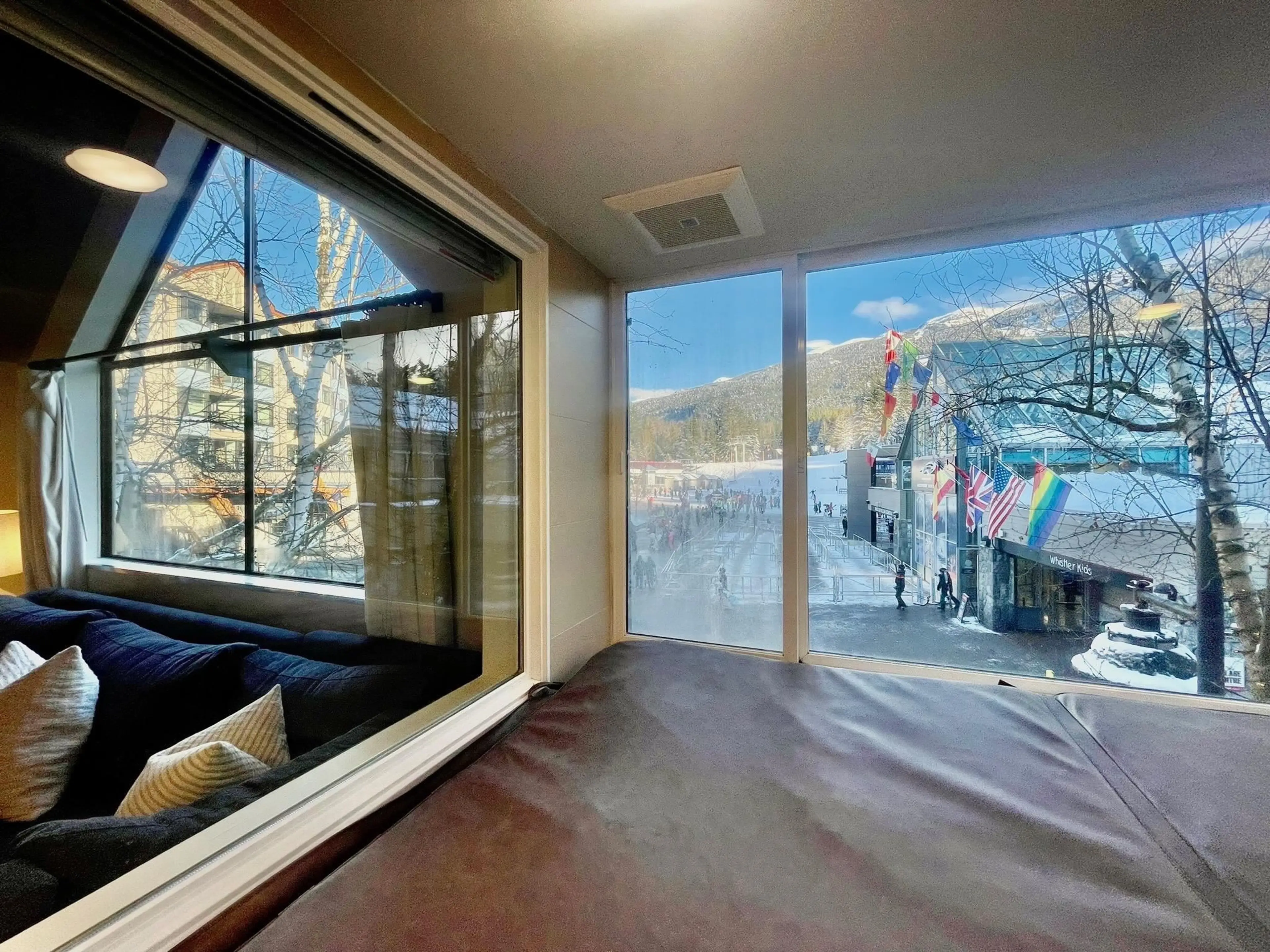 Property at #WEEK 9 902-4293 MOUNTAIN SQUARE, Whistler, BC