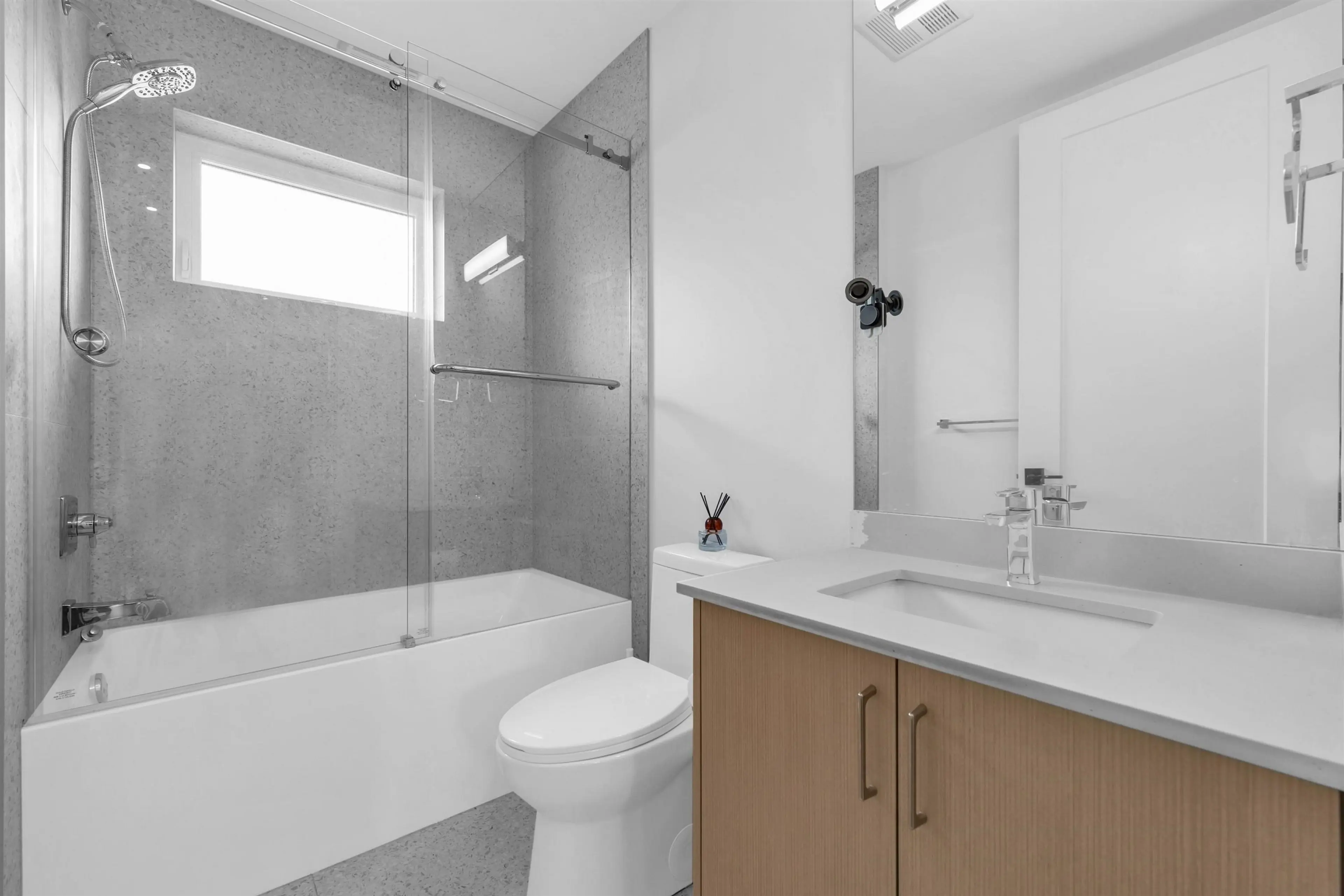 Property at #1 560 W 63RD AVENUE, Vancouver, BC