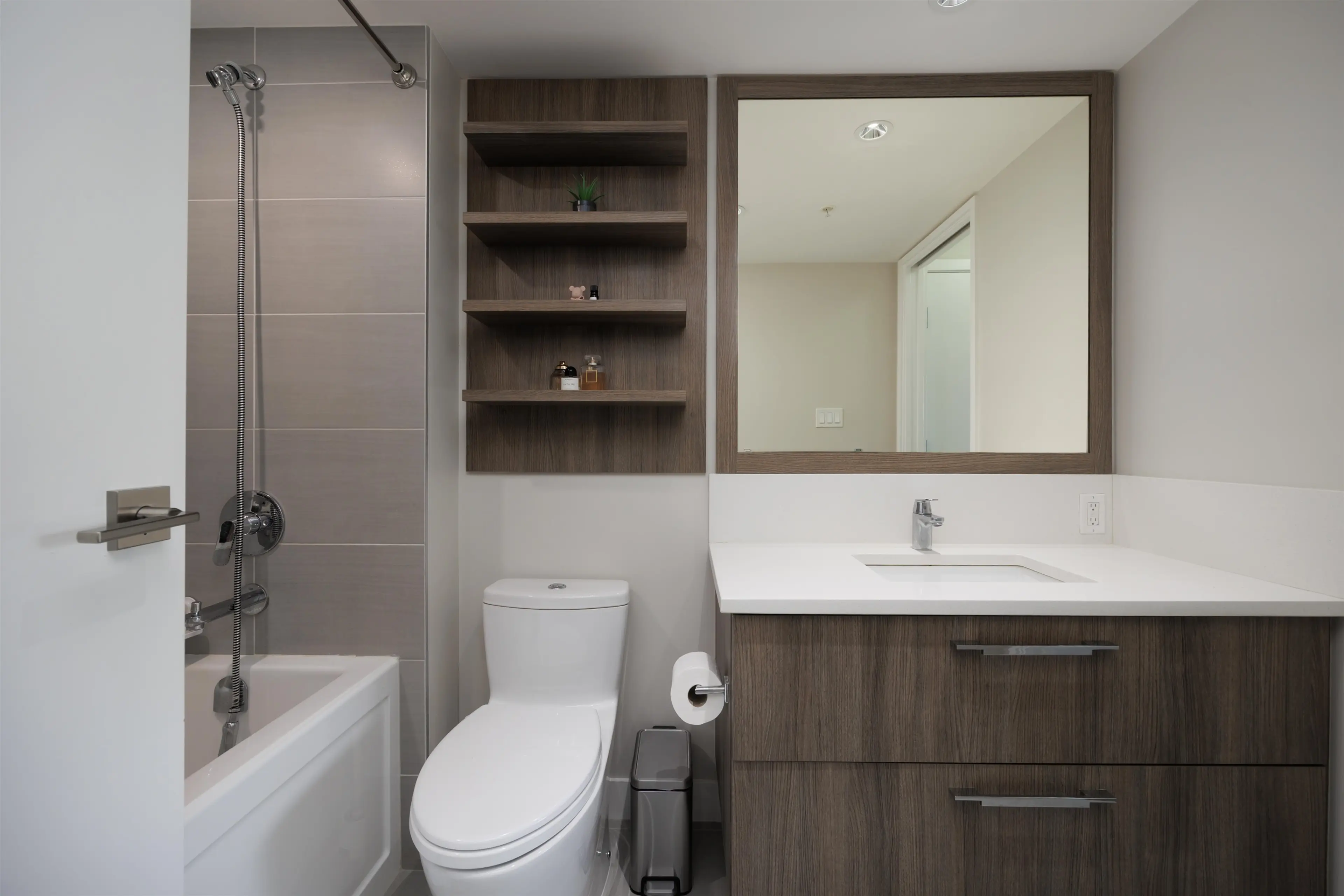 Property at #1006 958 RIDGEWAY AVENUE, Coquitlam, BC