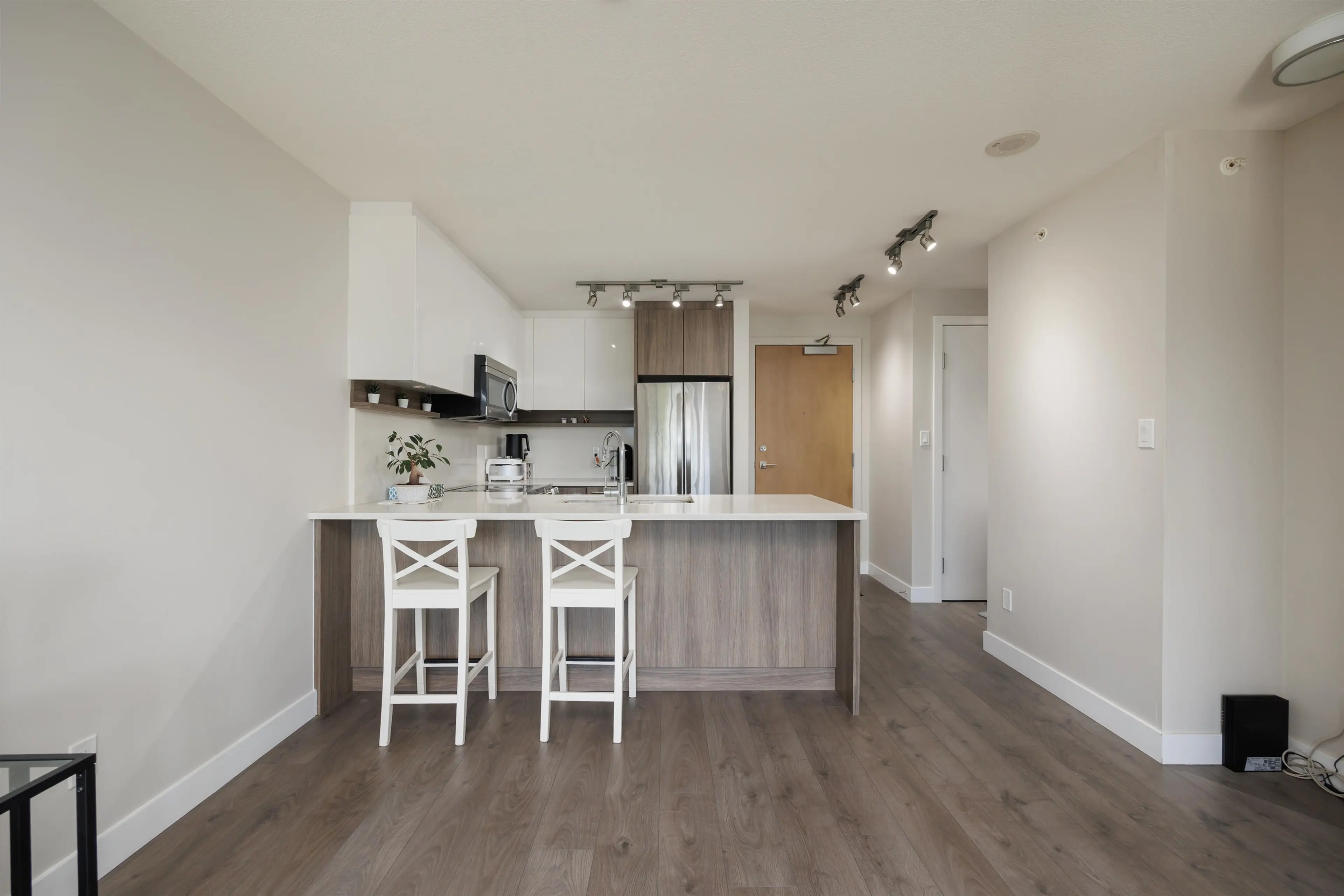 Property at #1006 958 RIDGEWAY AVENUE, Coquitlam, BC