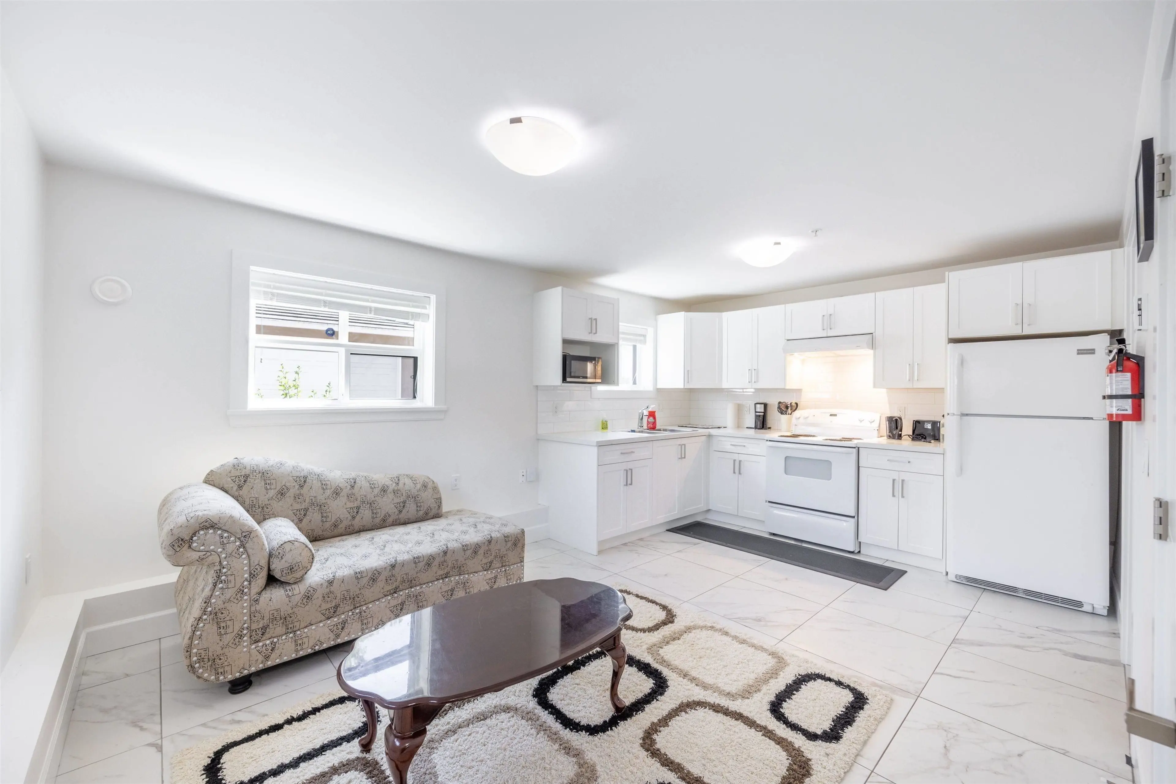 Property at 172 ONTARIO PLACE, Vancouver, BC