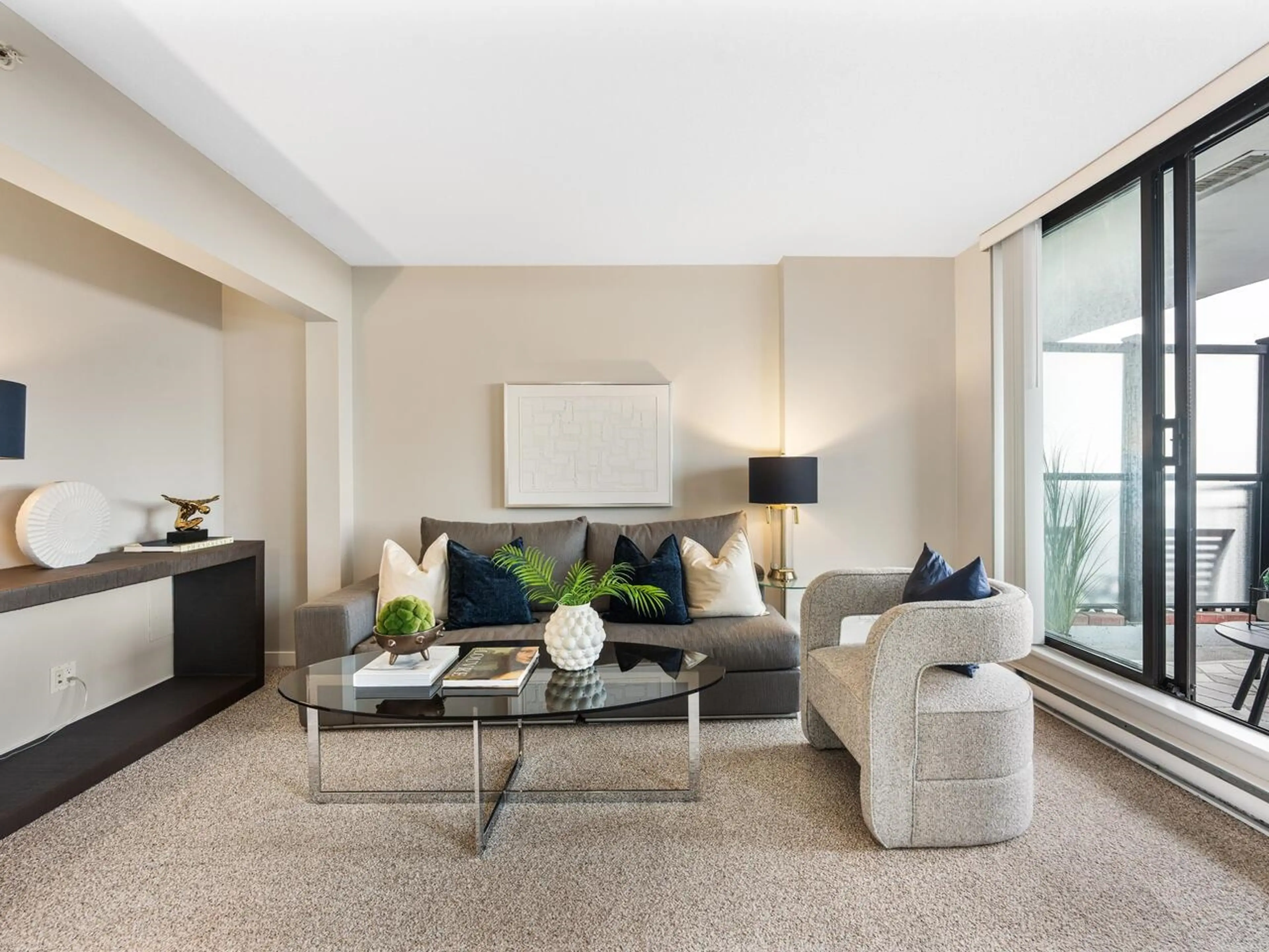 Property at #1402 814 ROYAL AVENUE, New Westminster, BC