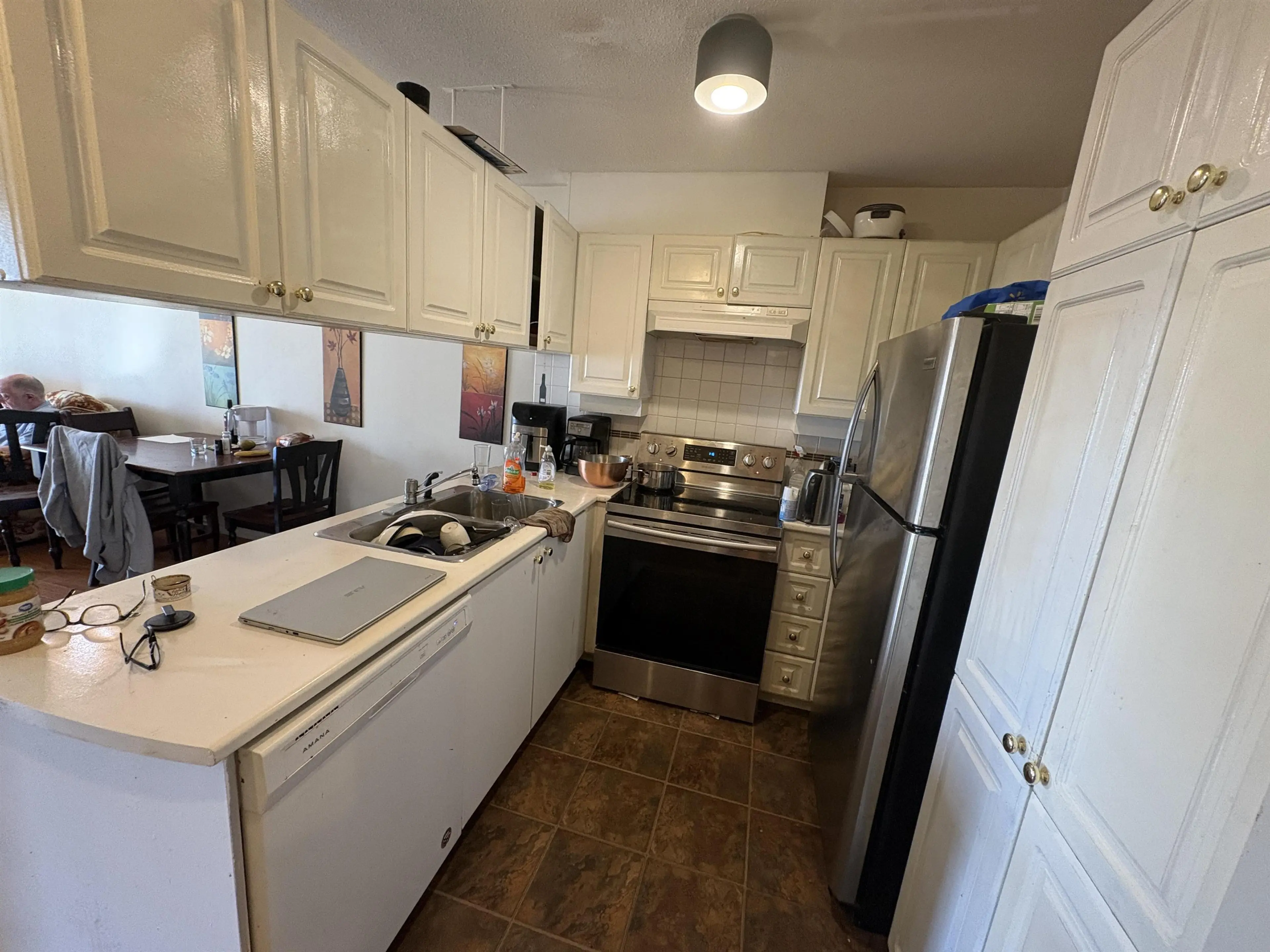 Property at #305 1035 AUCKLAND STREET, New Westminster, BC