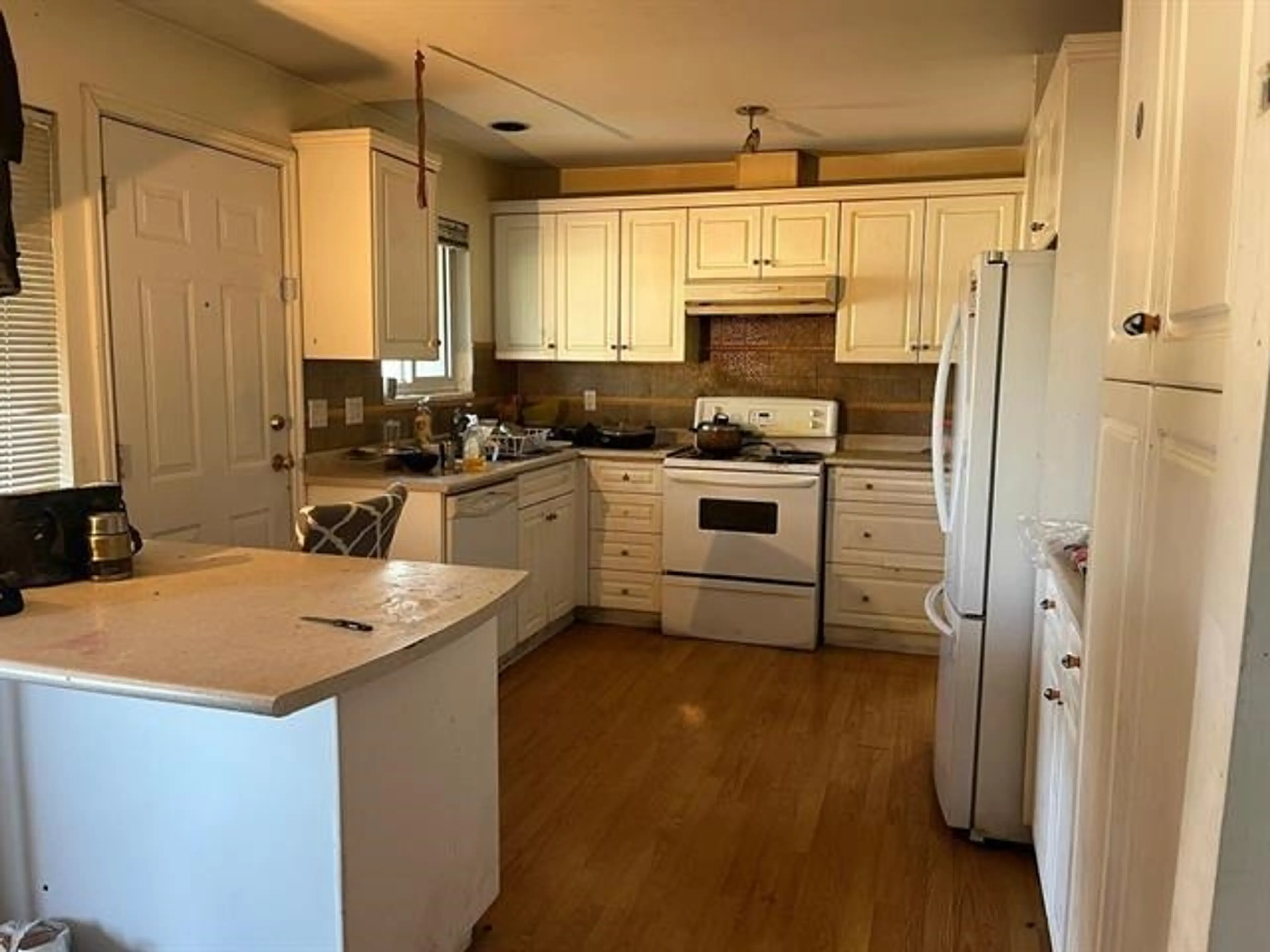 Property at 9284 126A AVENUE, Surrey, BC