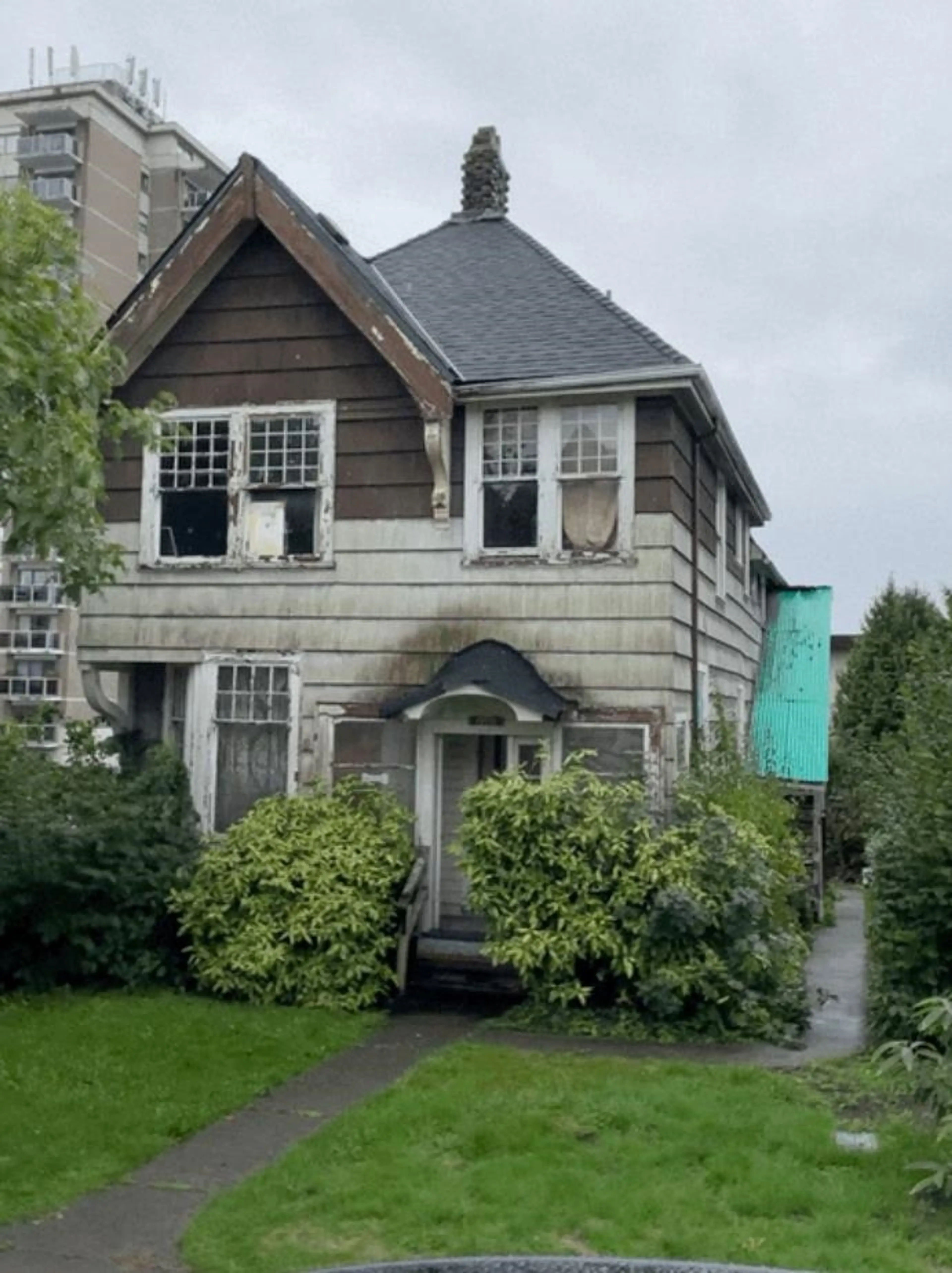 Property at 422 EIGHTH STREET, New Westminster, BC