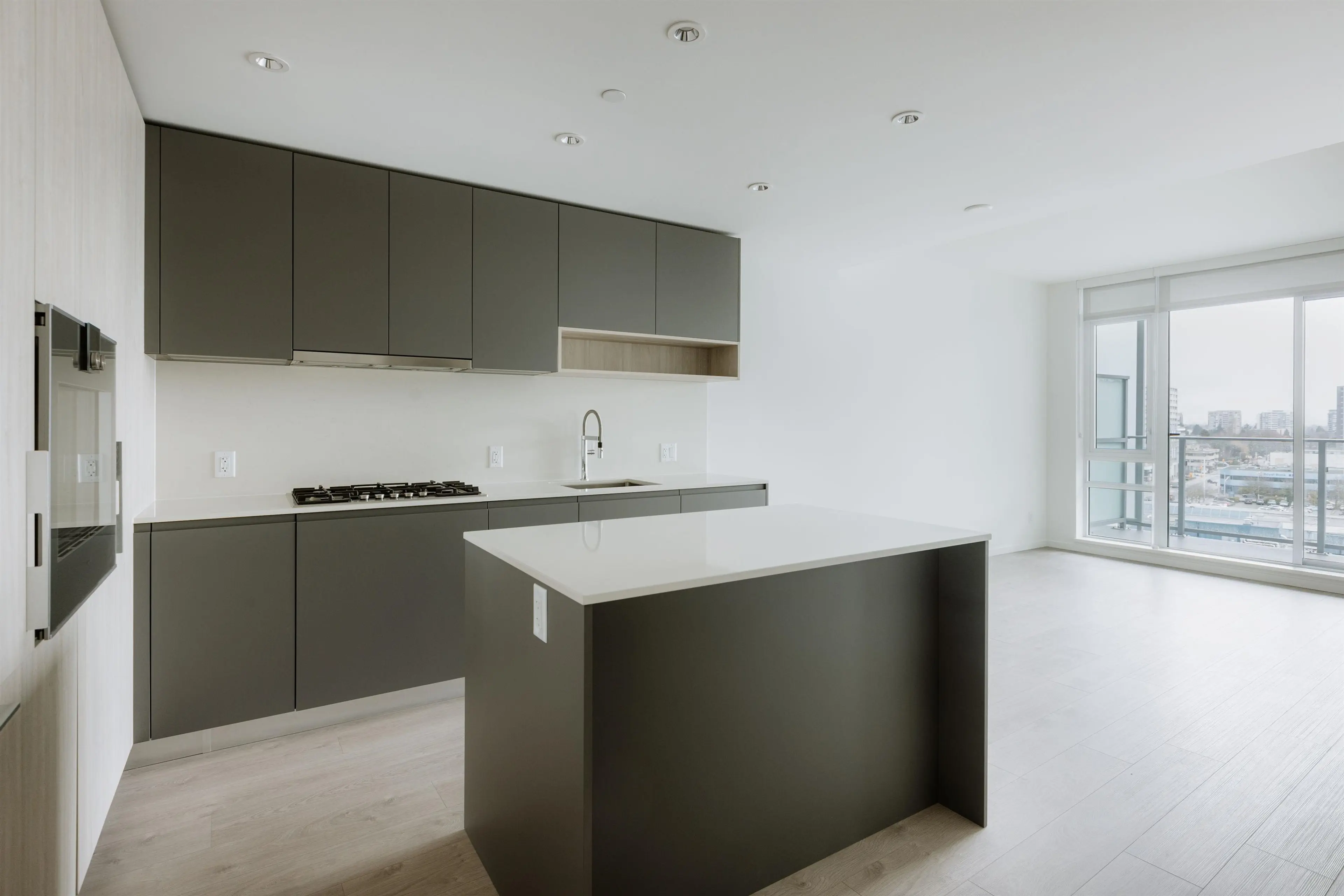 Property at #833 6300 MINORU BOULEVARD, Richmond, BC