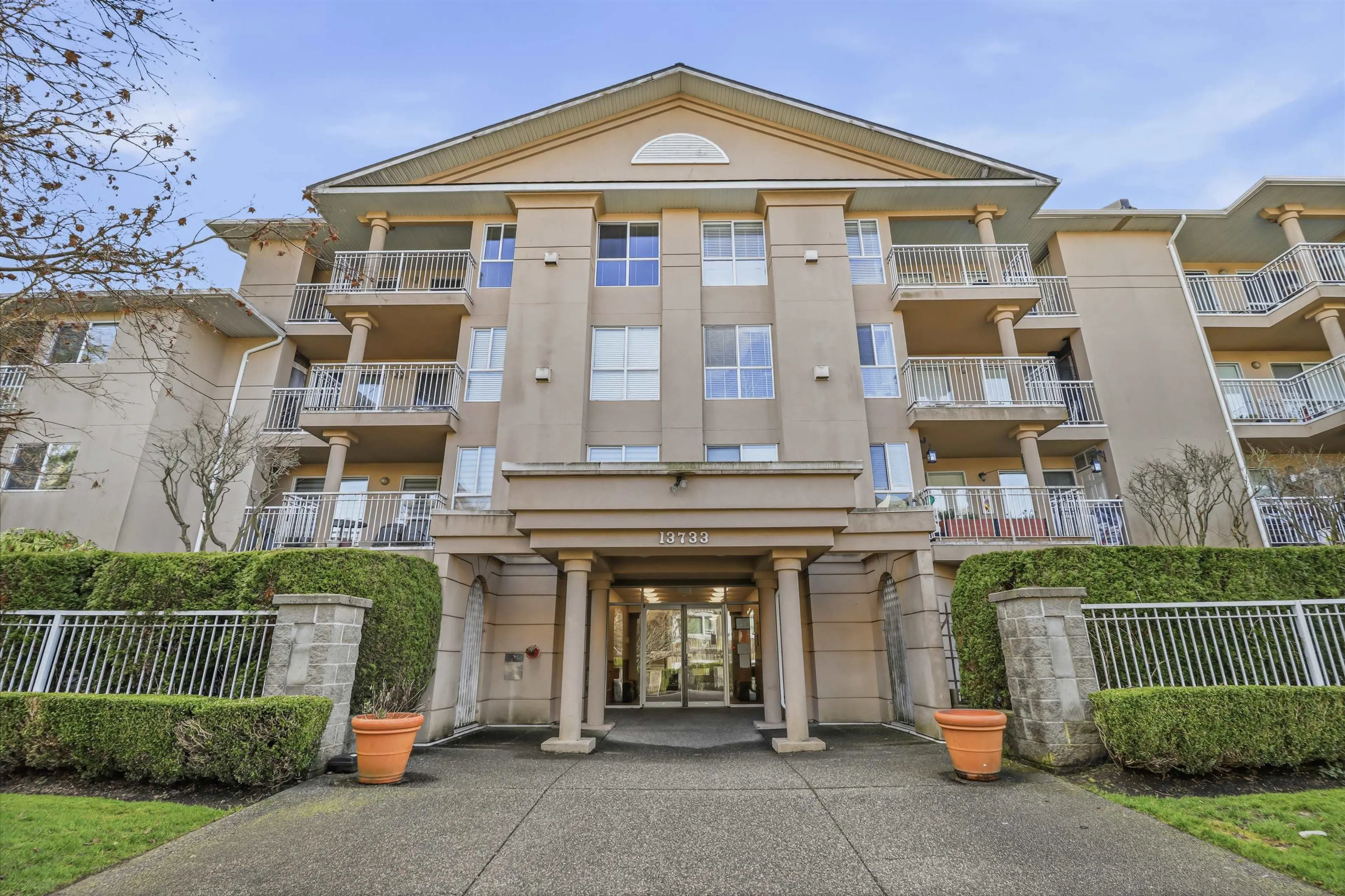 Property at #411 13733 74 AVENUE, Surrey, BC