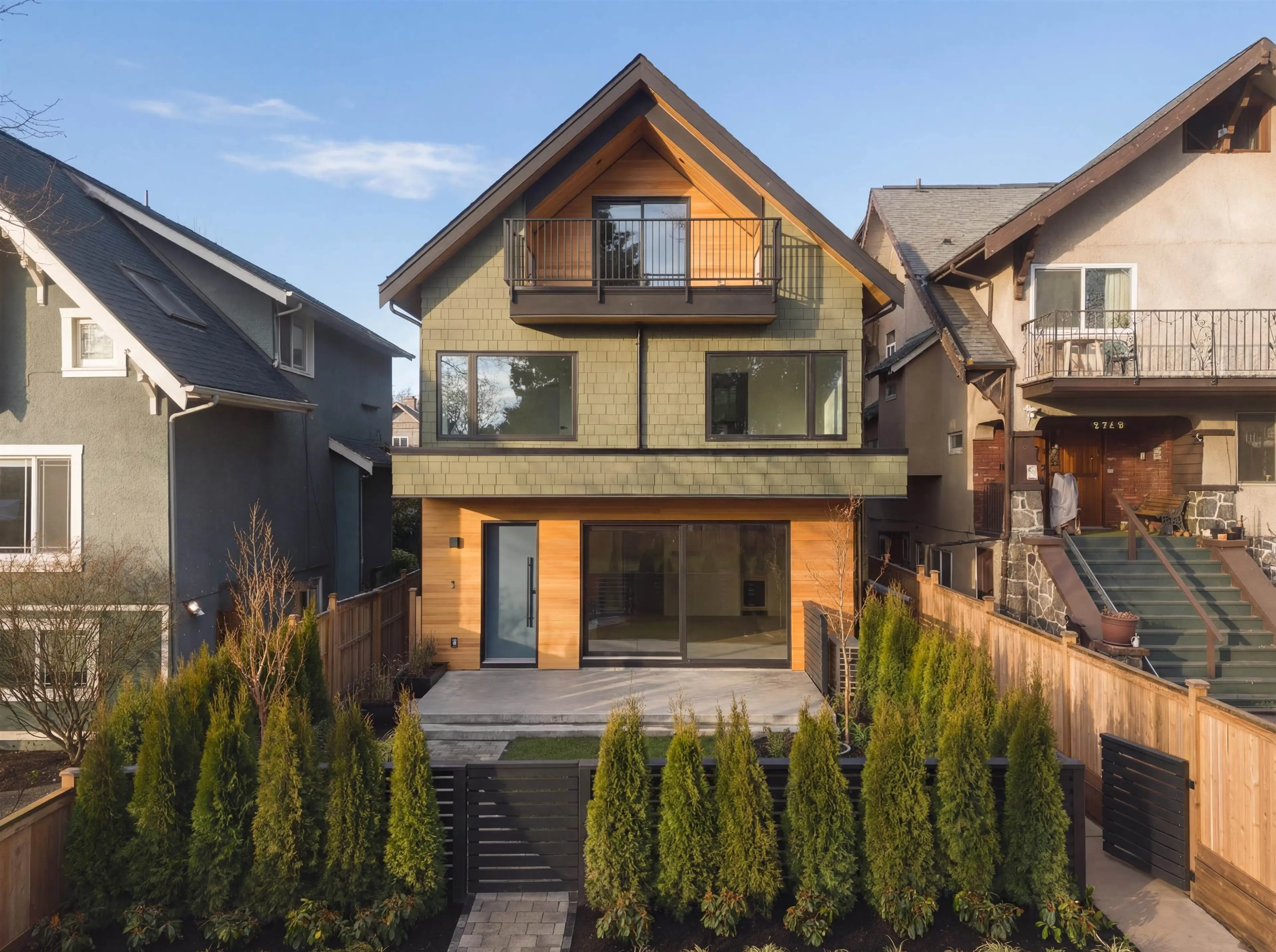 Property at #1 2755 W 11TH AVENUE, Vancouver, BC