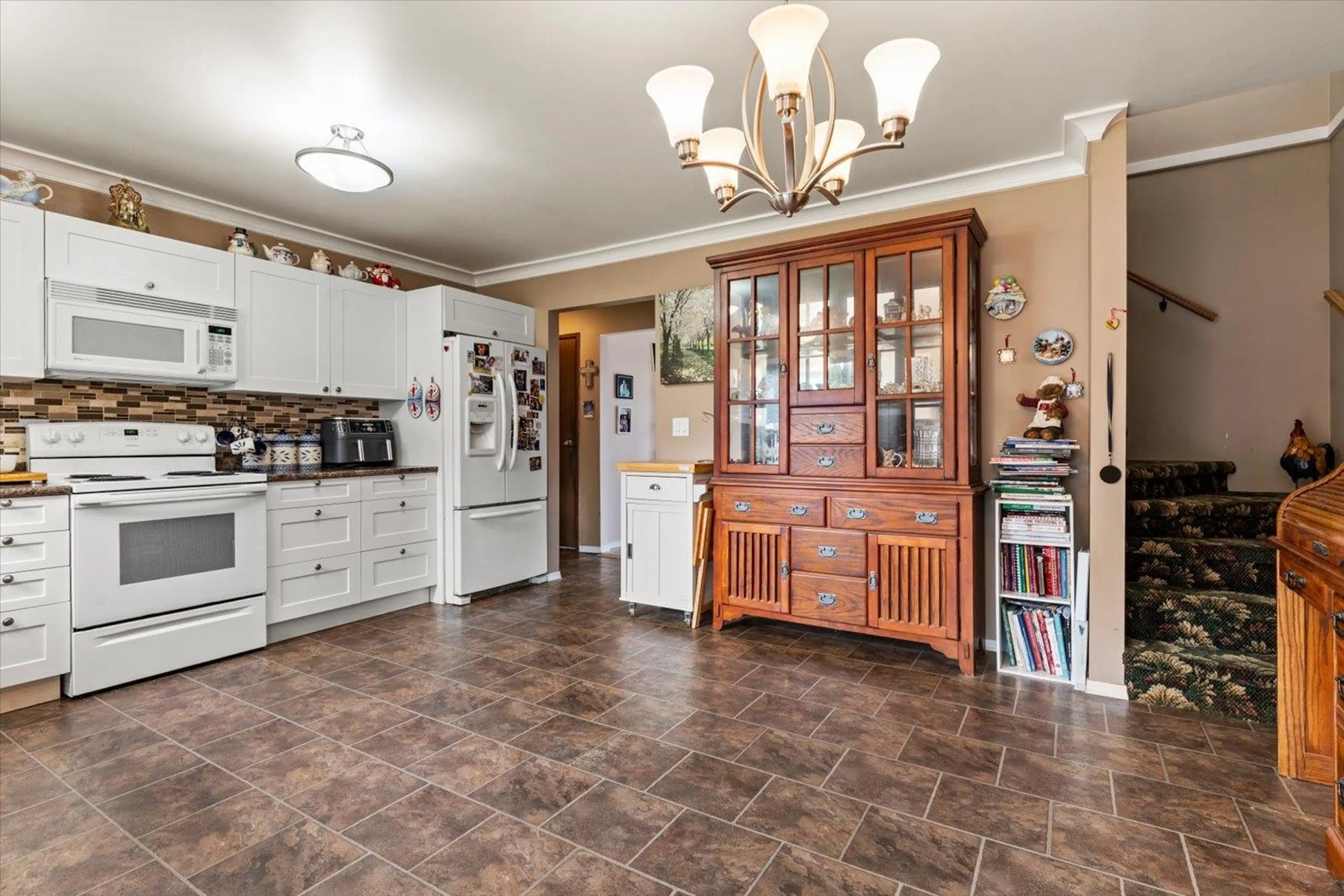 Property at 45475 MEADOWBROOK DRIVE, Chilliwack, BC