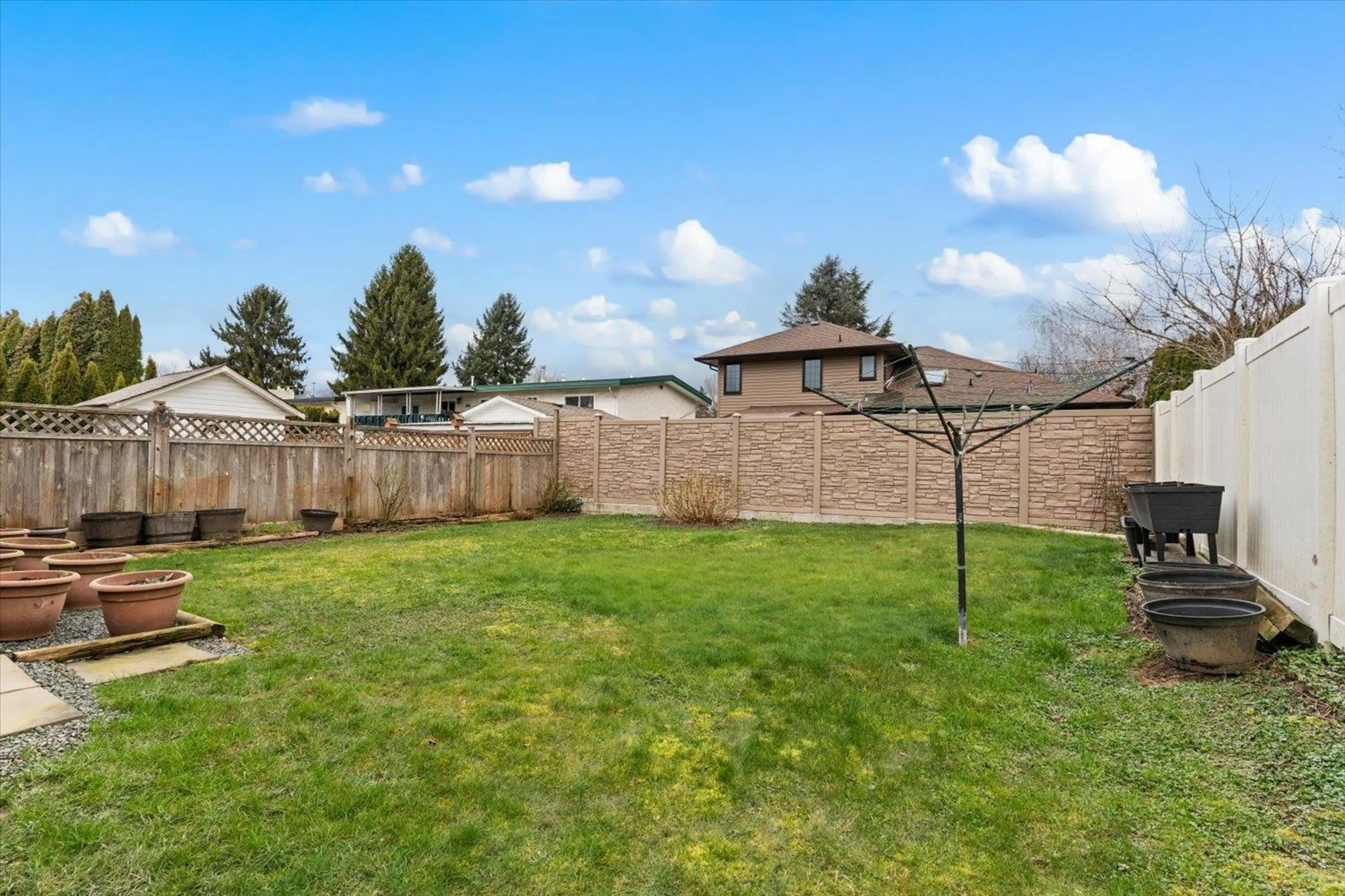 Property at 45475 MEADOWBROOK DRIVE, Chilliwack, BC