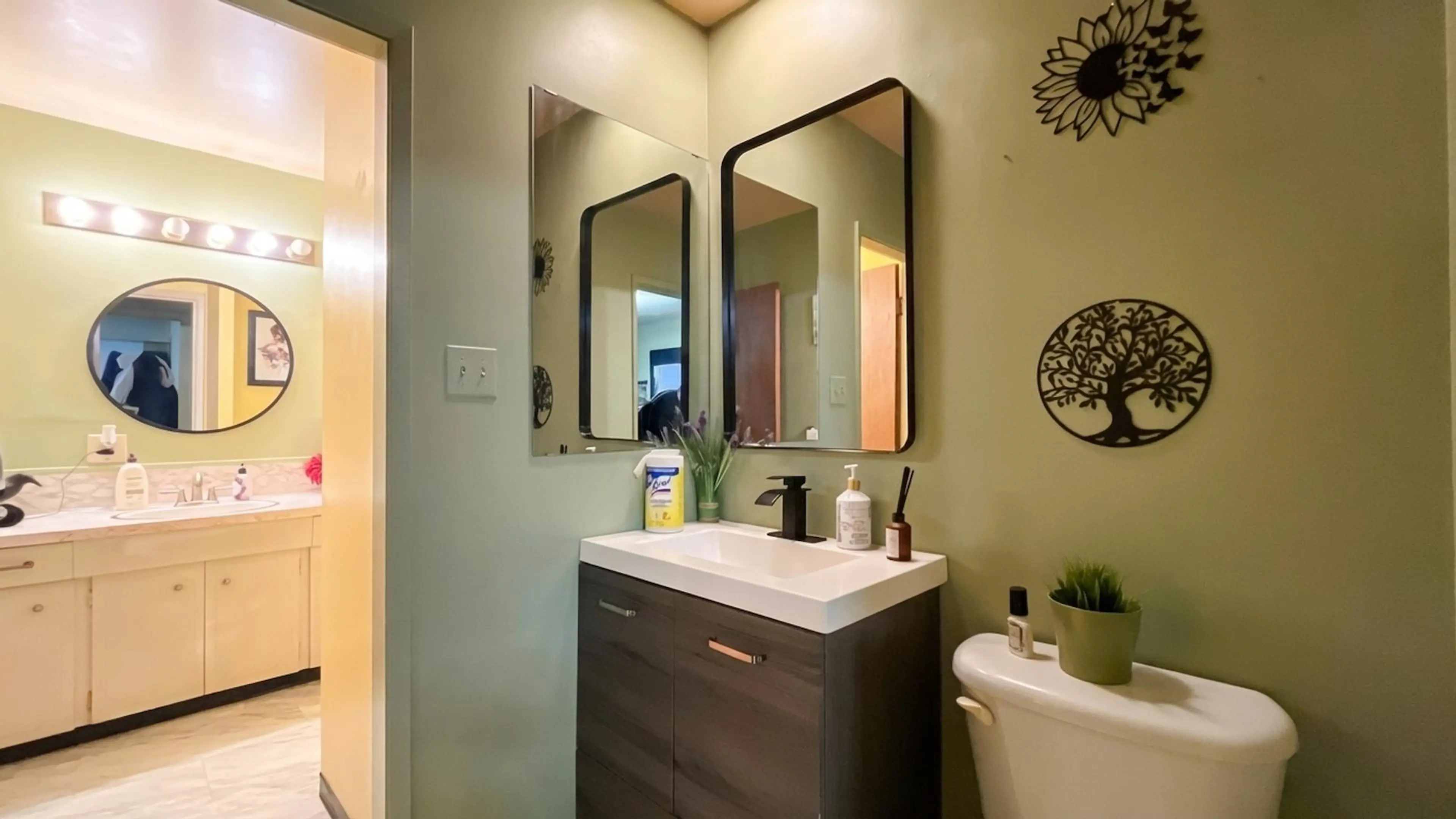 Property at 6609-6611 LAKEVIEW AVENUE, Burnaby, BC