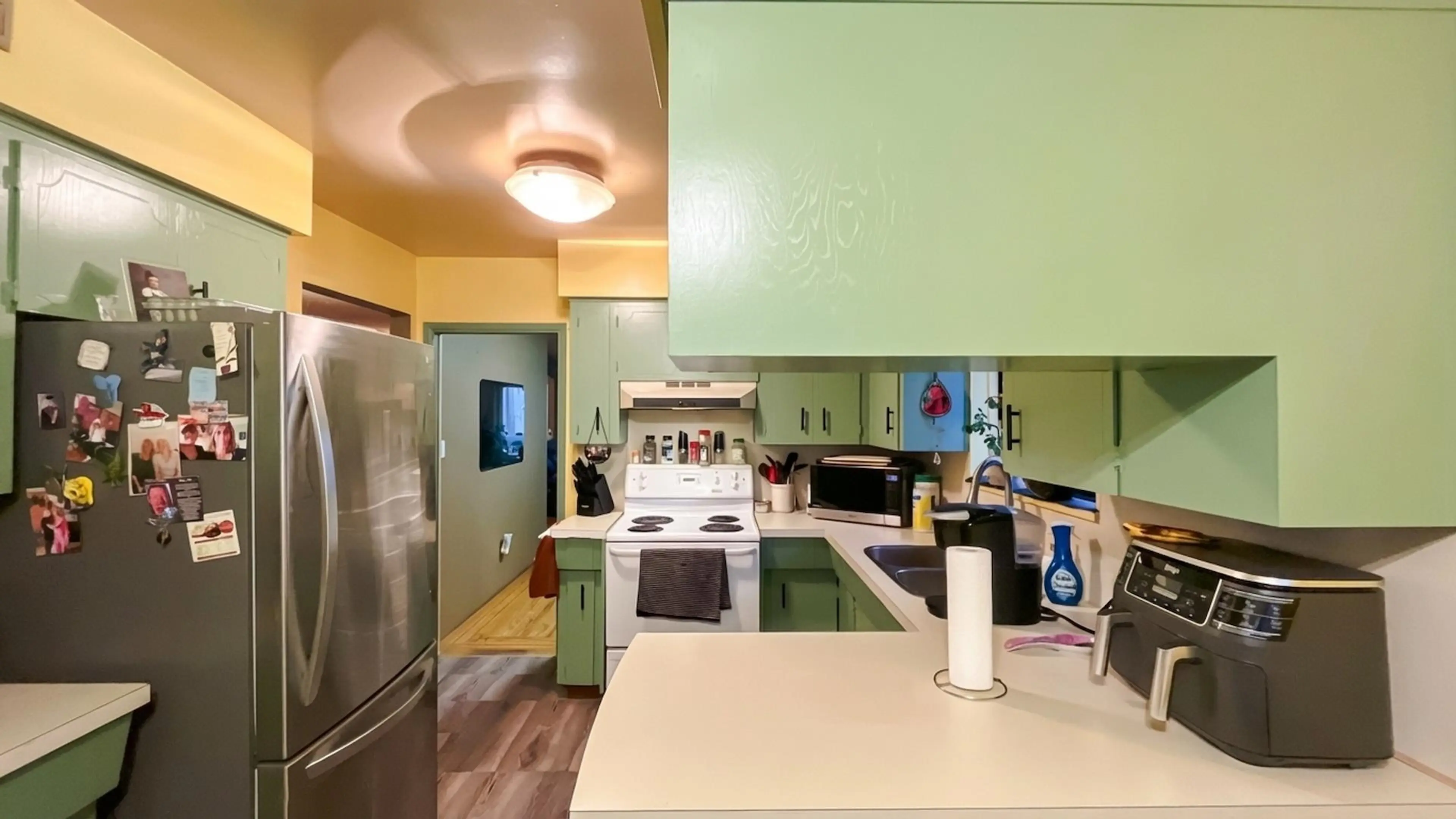 Property at 6609-6611 LAKEVIEW AVENUE, Burnaby, BC