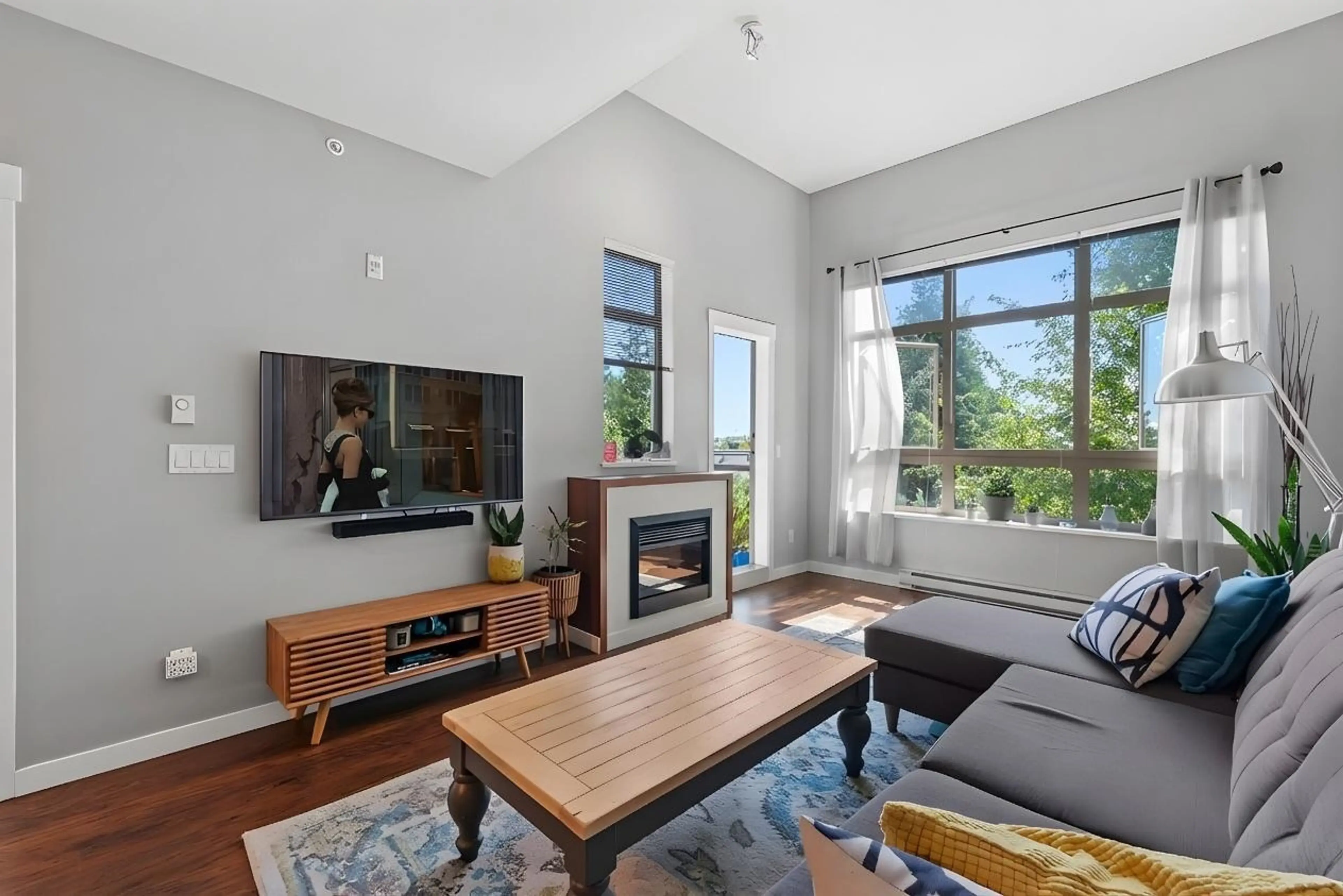 Property at #421 15918 26 AVENUE, Surrey, BC