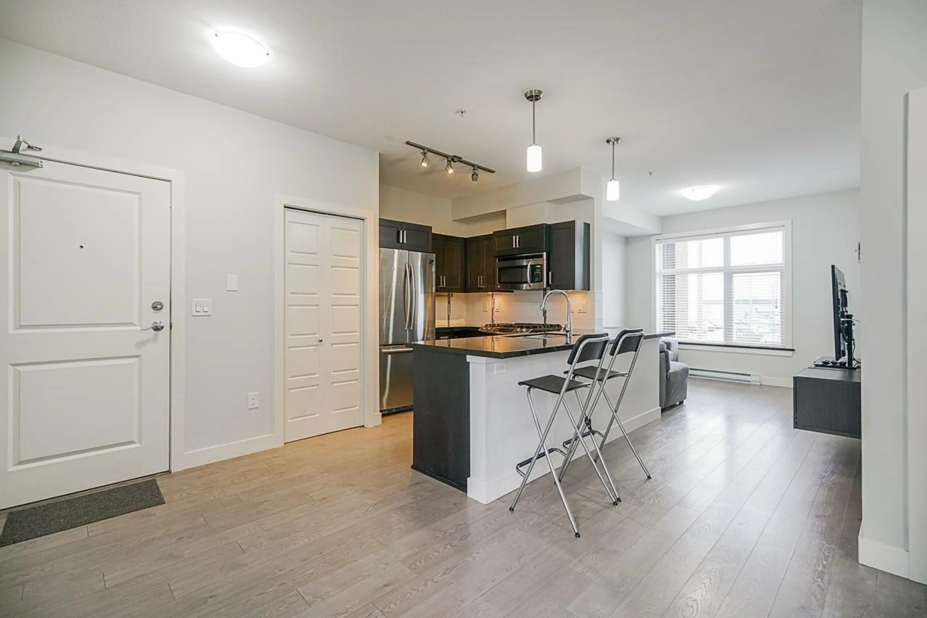 Property at #211 20058 FRASER HIGHWAY, Langley, BC