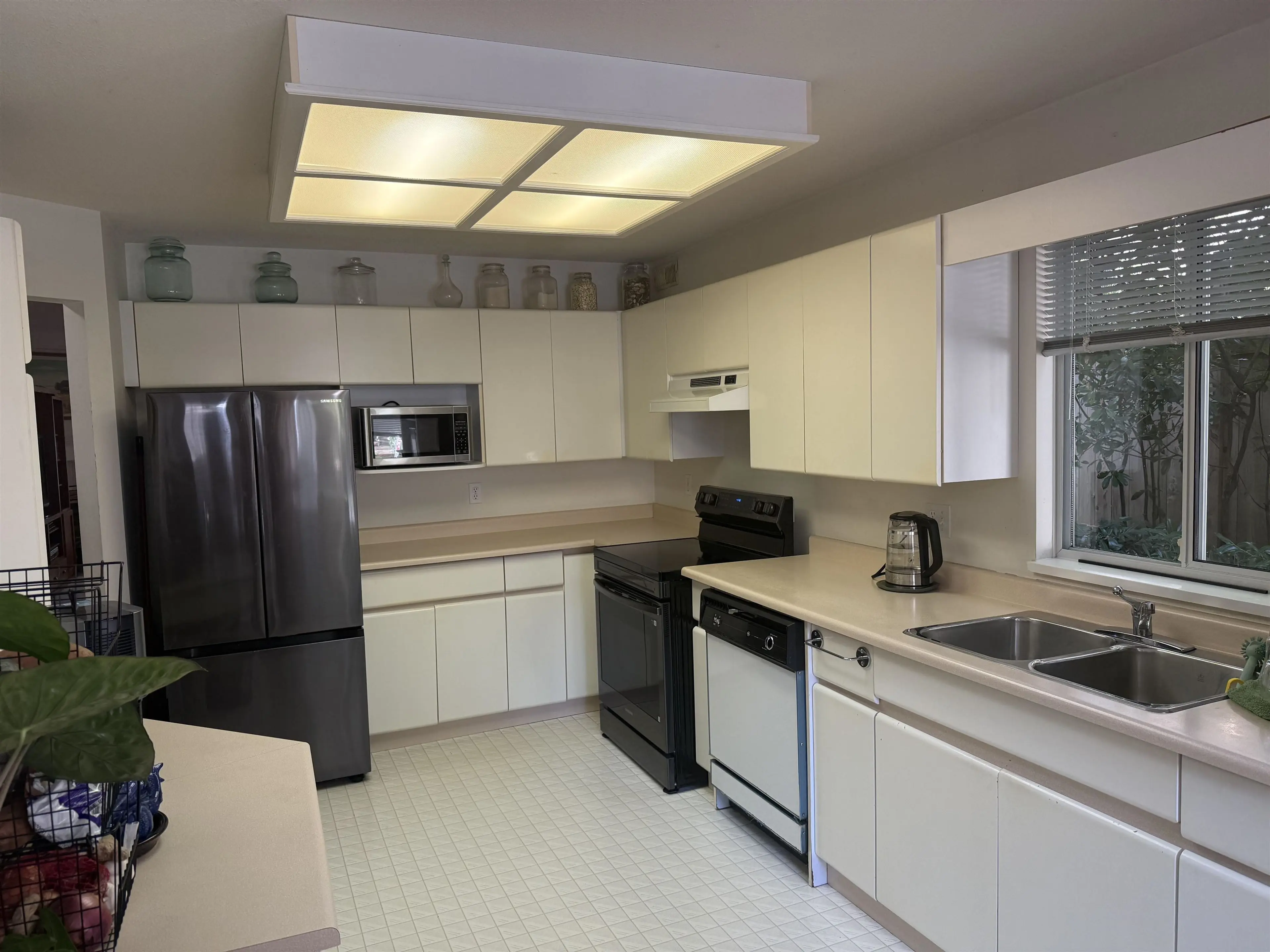 Property at #107 16031 82 AVENUE, Surrey, BC