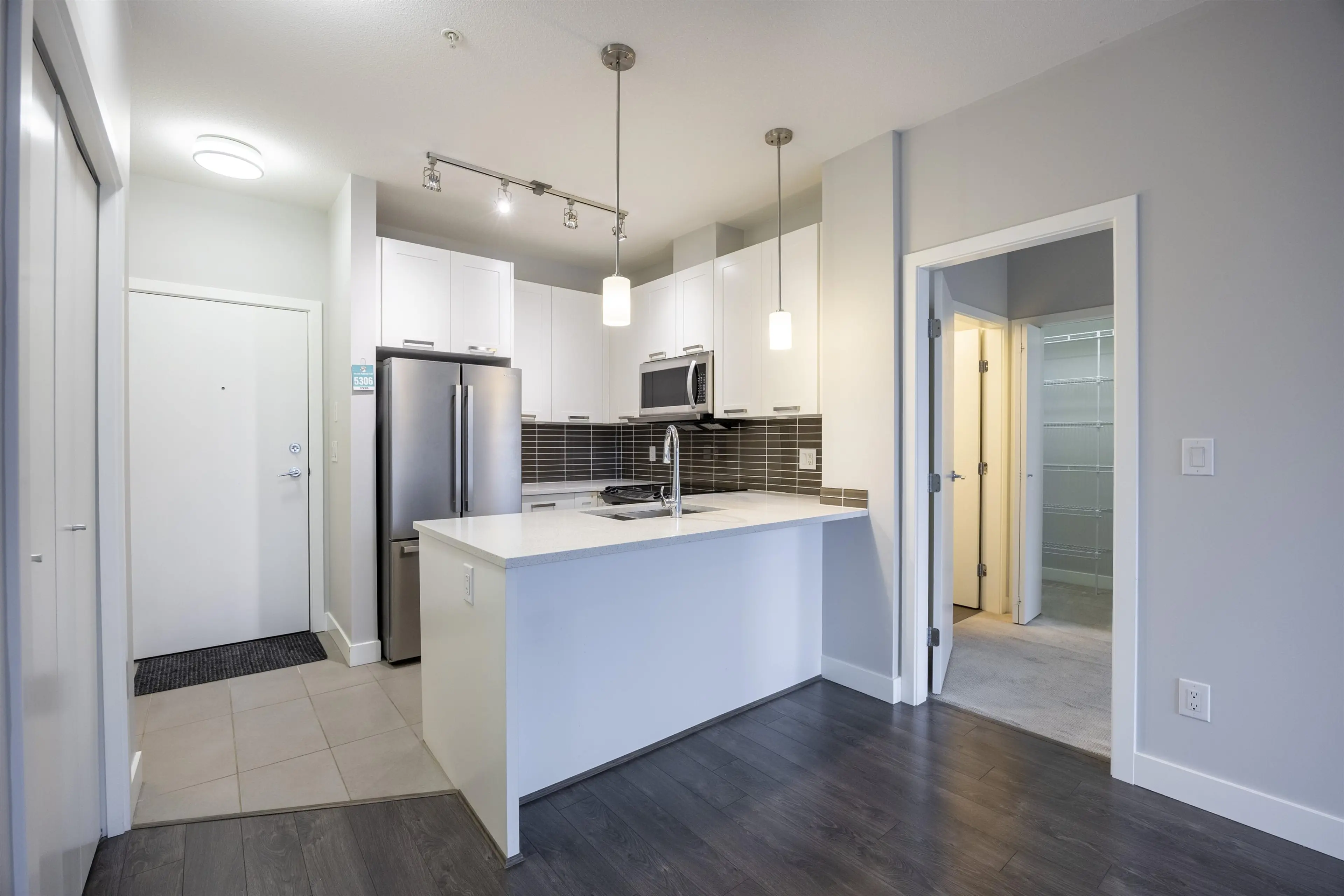 Property at #306 10455 154 STREET, Surrey, BC