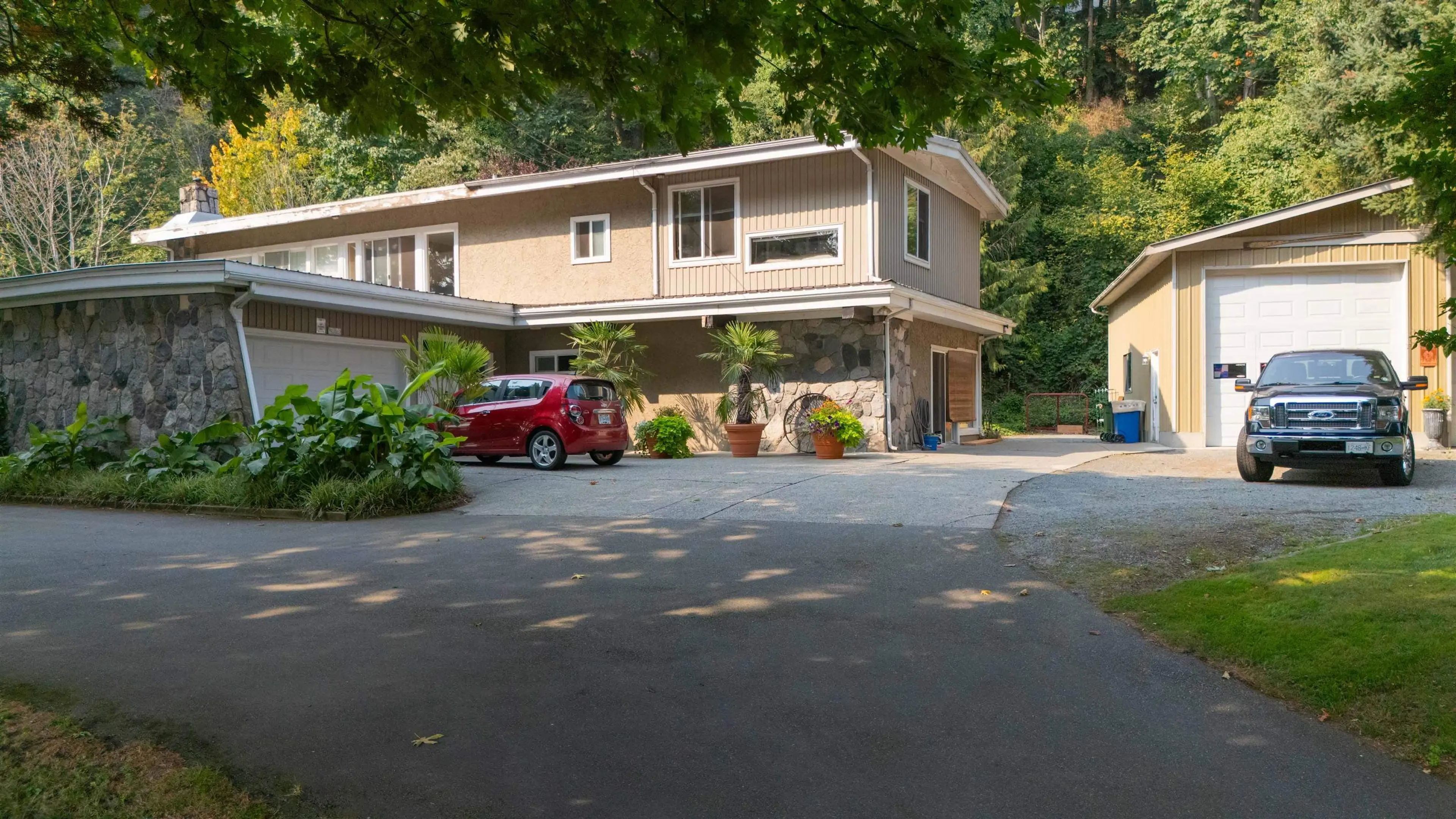 Property at 35825 OLD YALE ROAD, Abbotsford, BC